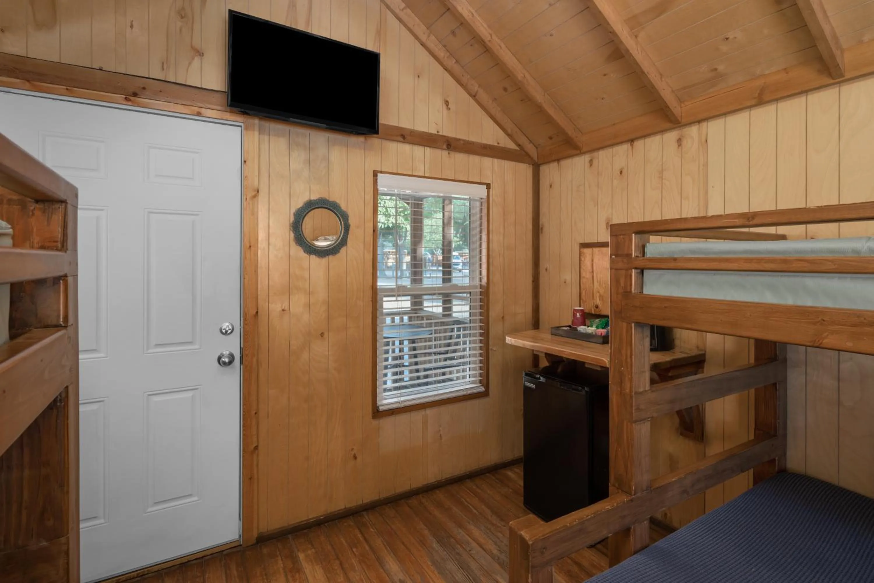 Photo of the whole room in Sun Outdoors Moab Downtown