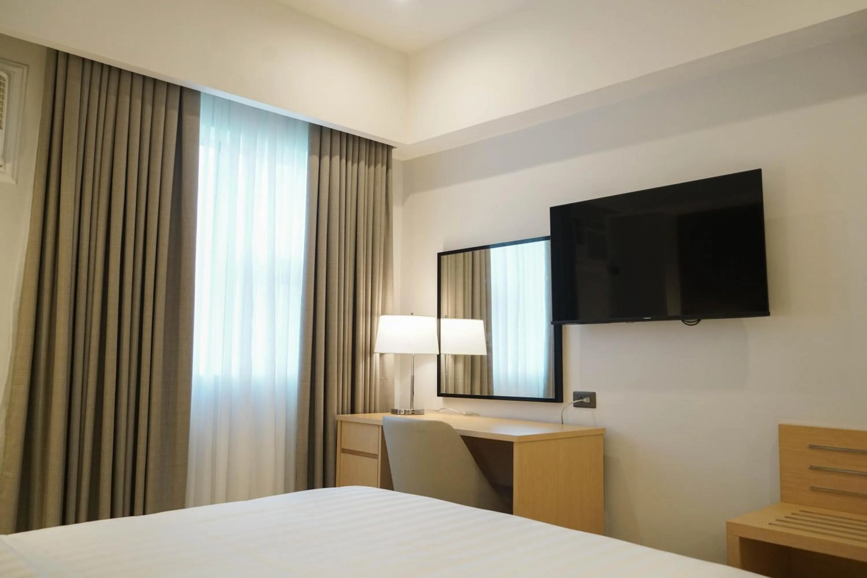 TV and multimedia, Bed in Amarah Hotel