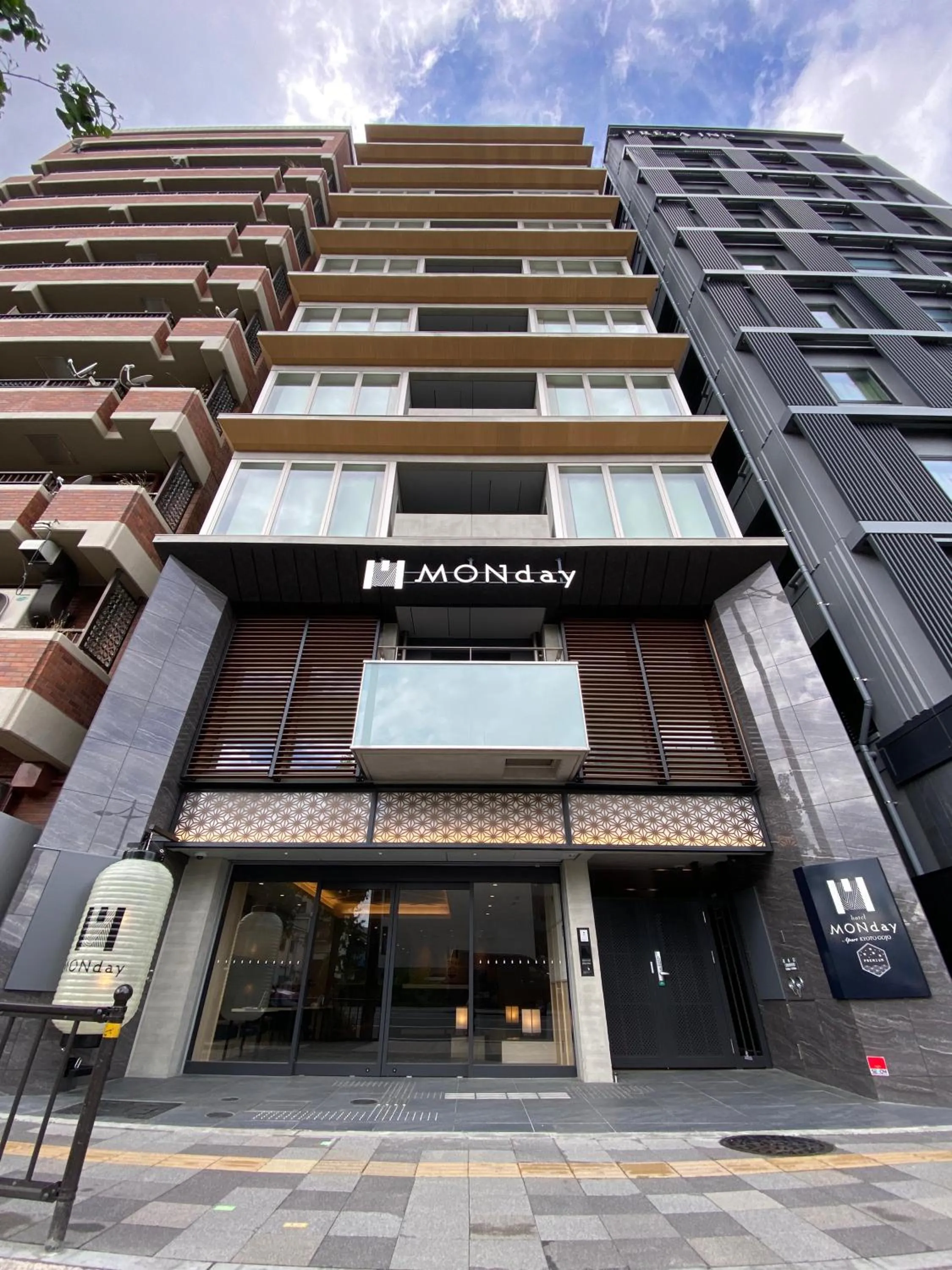 Premium Apart MONday KYOTO GOJO