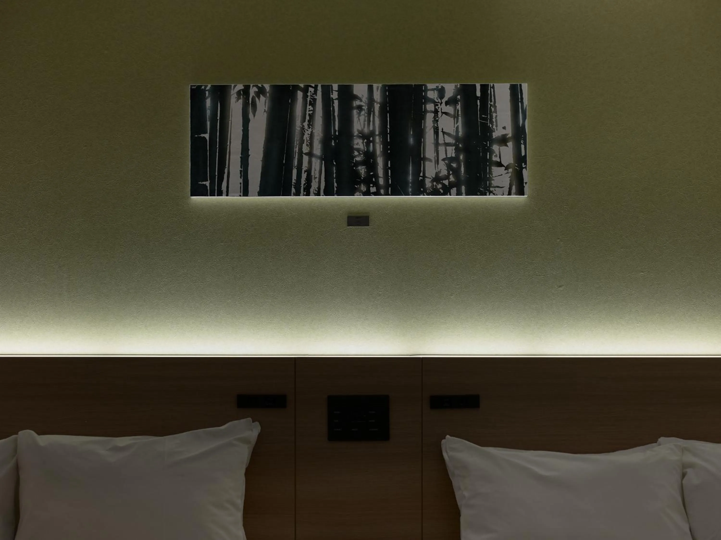 Bed in Premium Apart MONday KYOTO GOJO