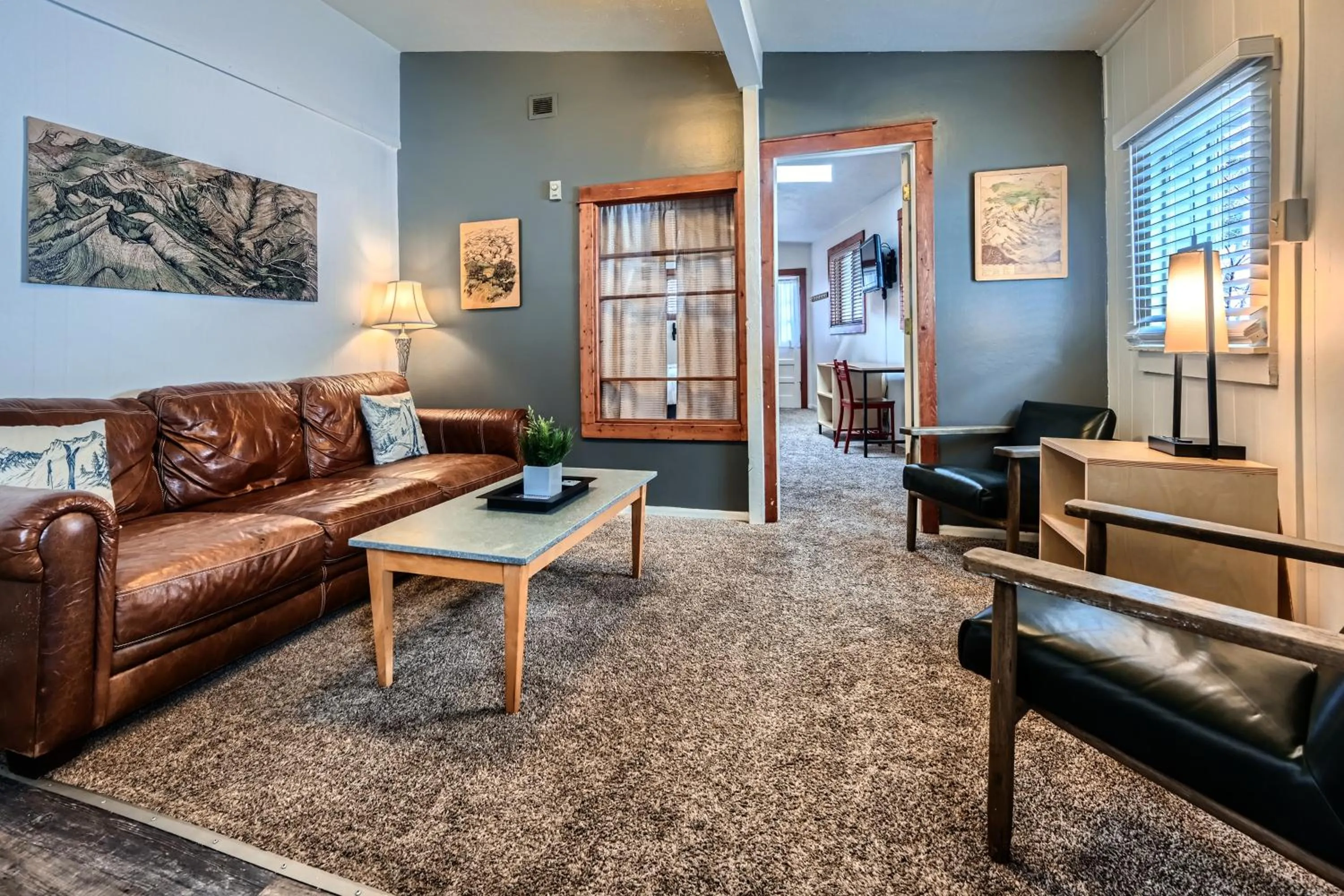 Living room in A-Lodge Boulder