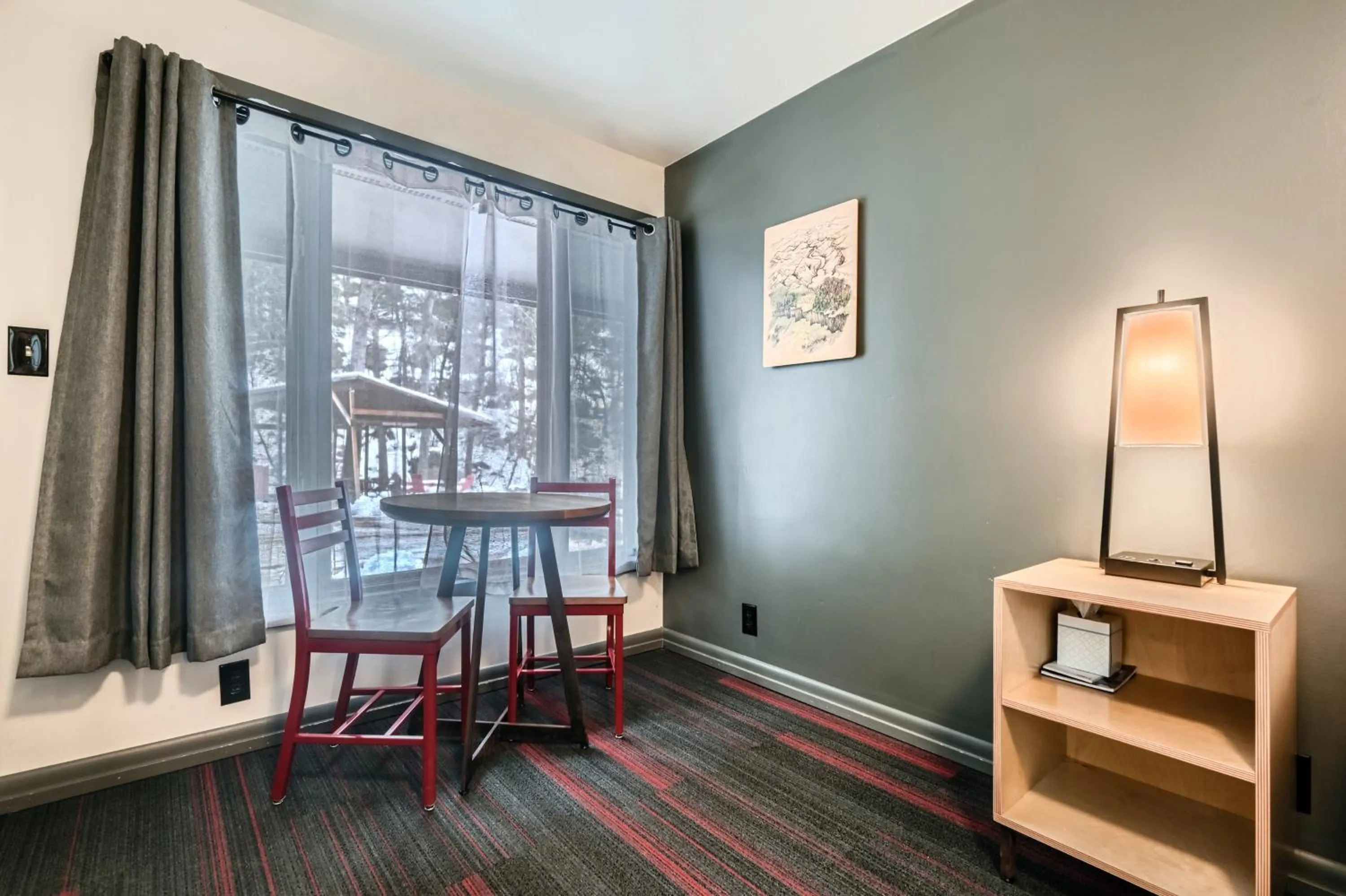 Seating area in A-Lodge Boulder