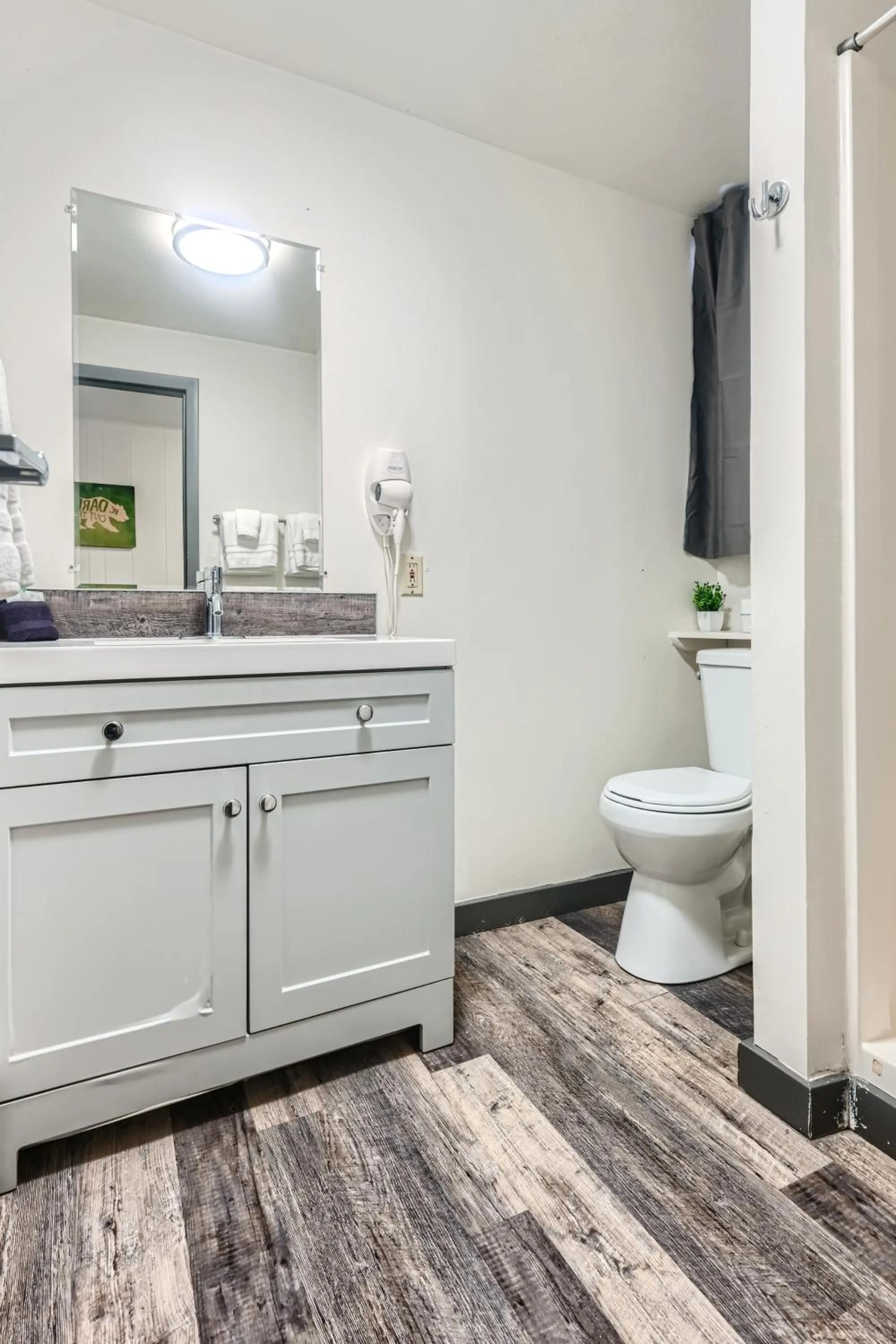 Bathroom in A-Lodge Boulder