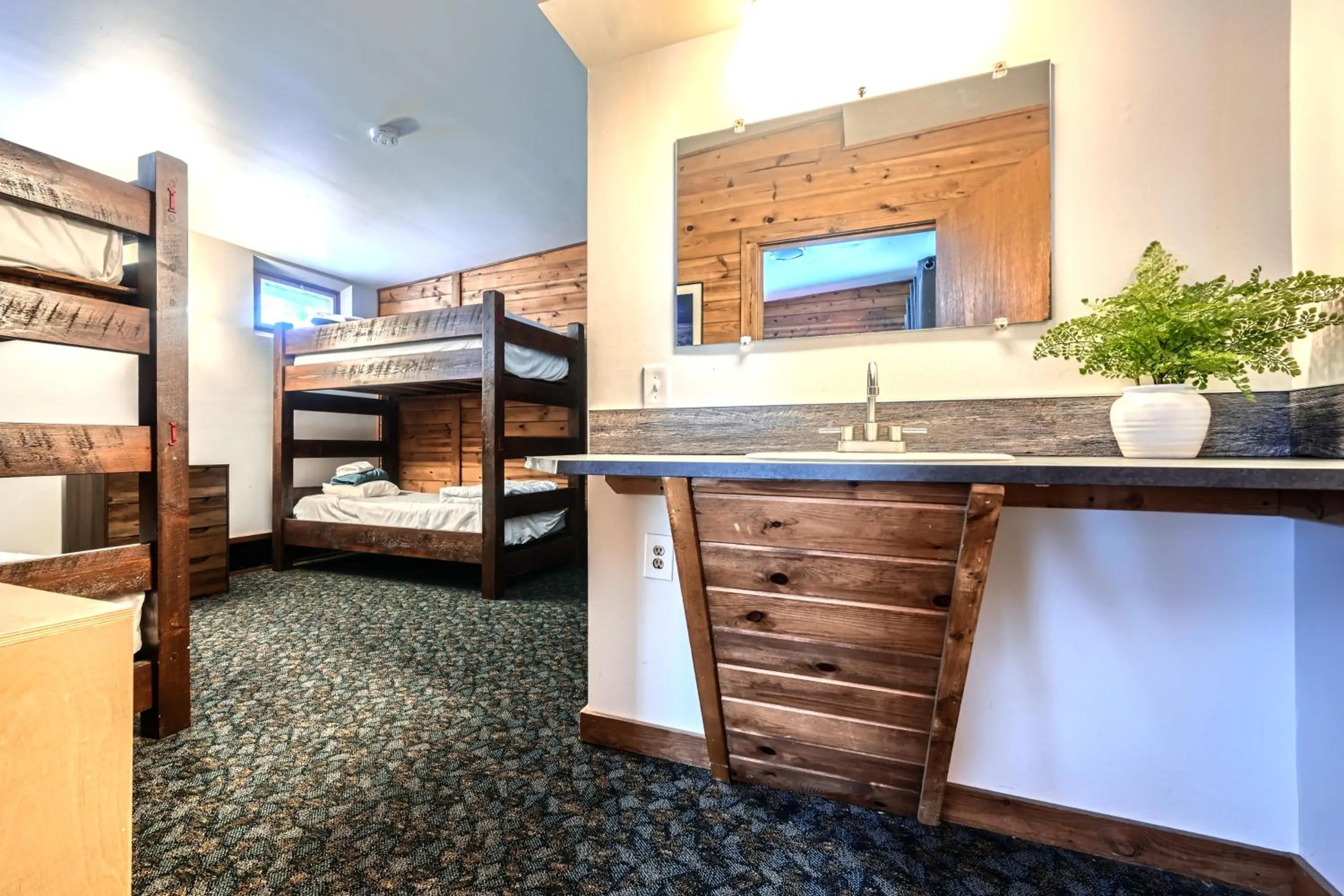 Bedroom, Bed in A-Lodge Boulder
