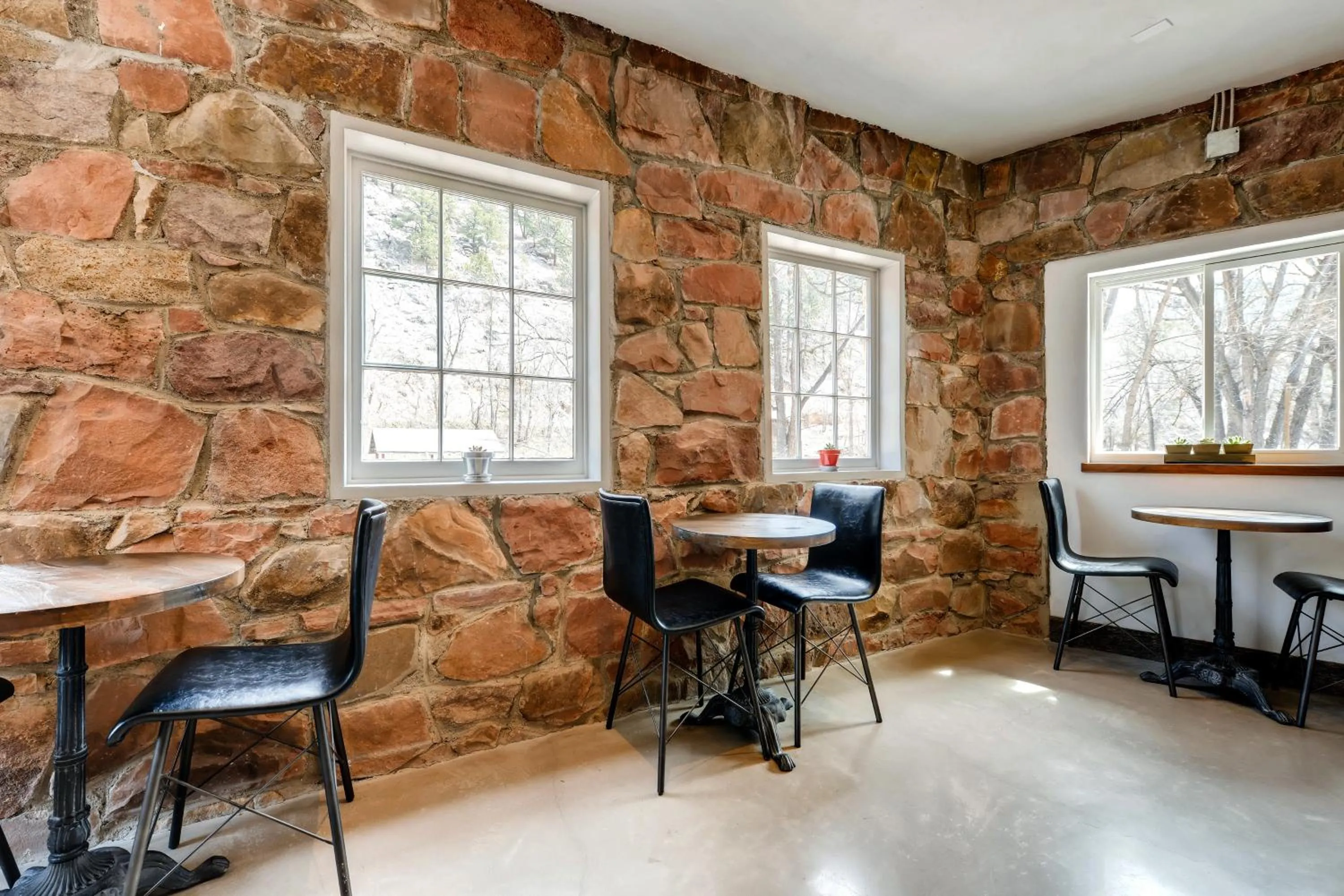 Property building in A-Lodge Boulder