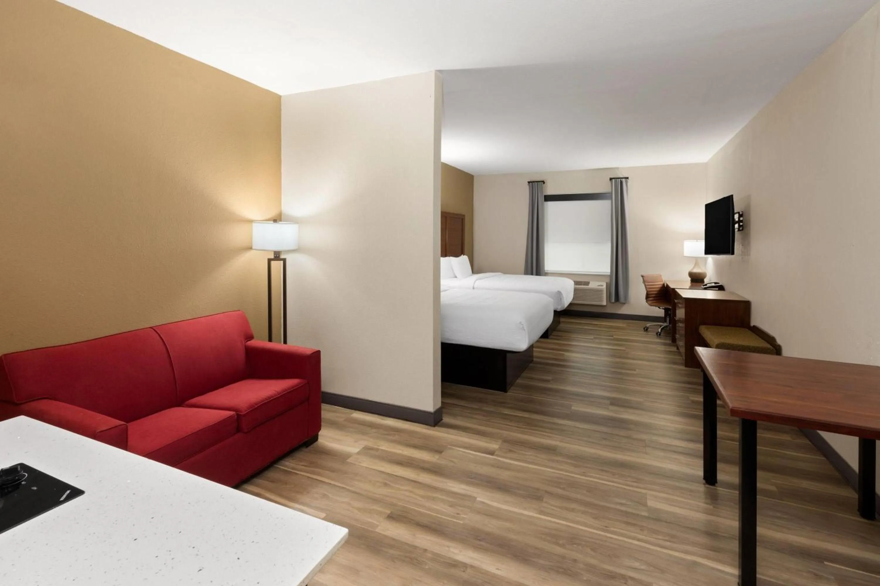 Photo of the whole room, Bed in Hawthorn Extended Stay by Wyndham College Station South