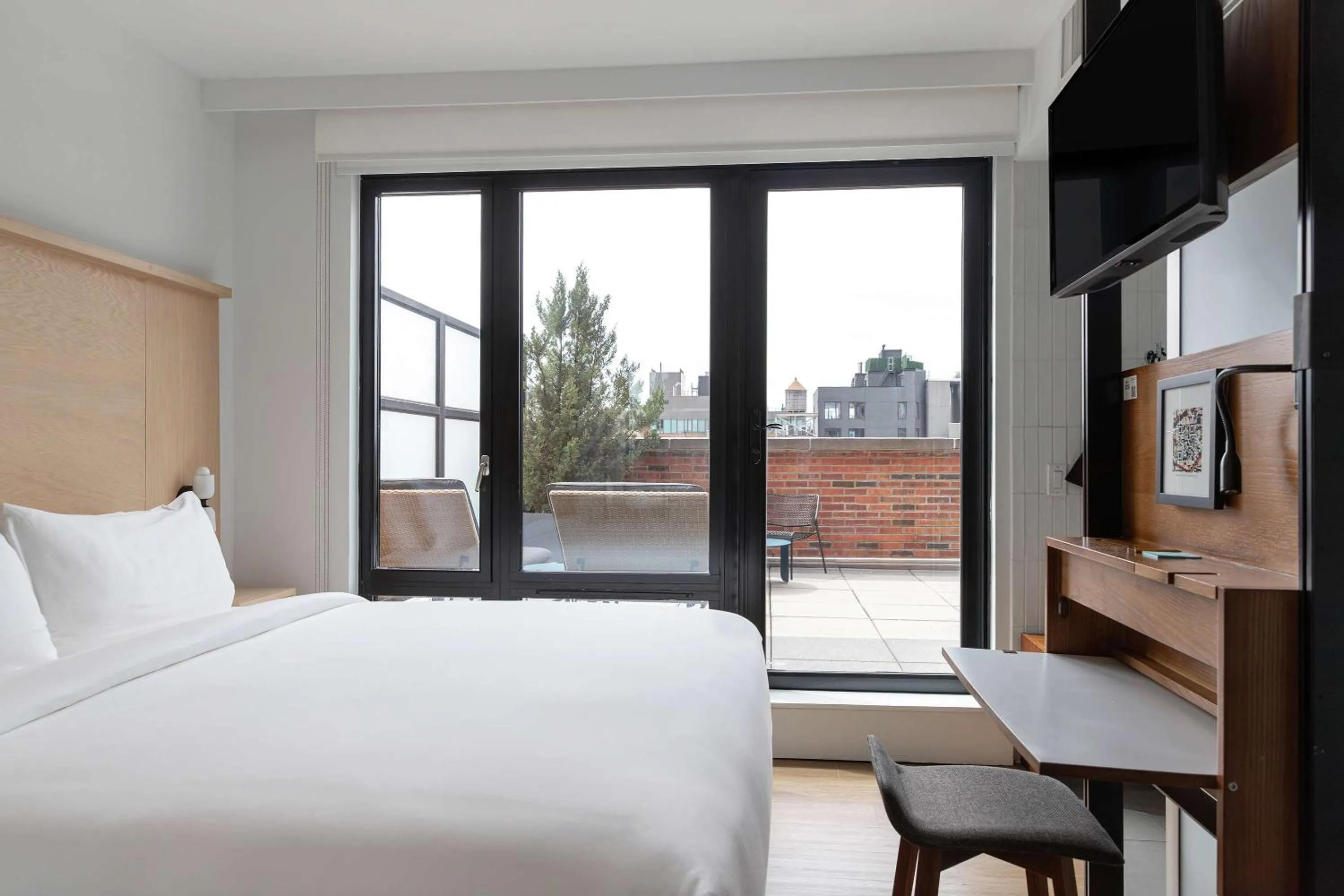 Bedroom, Bed in Arlo SoHo