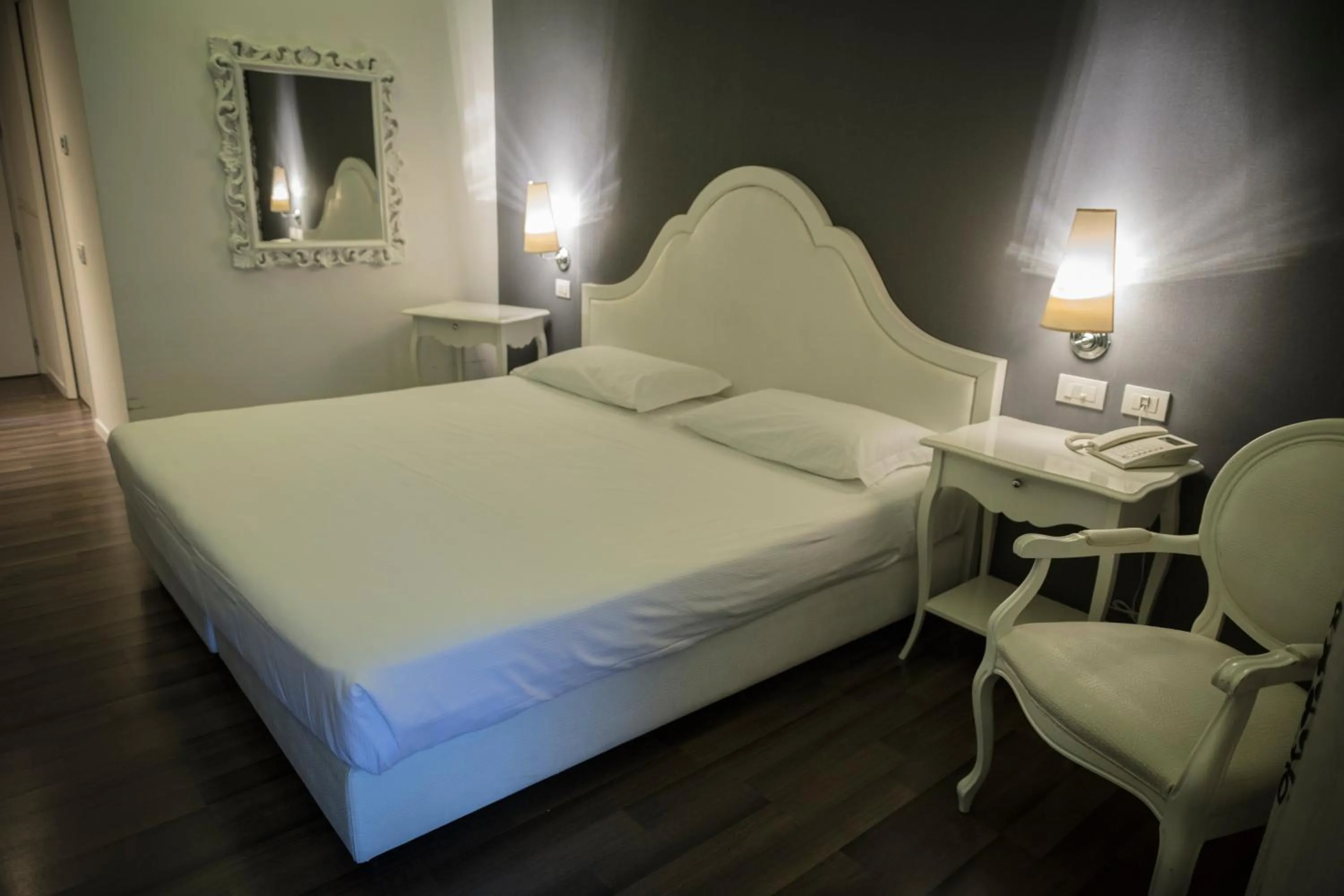 Bedroom, Bed in Blue Relais Maggiore