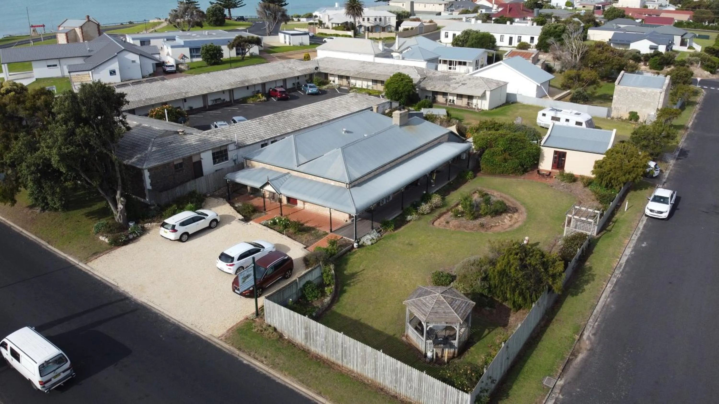 Property building in Robe House Heritage Accommodation
