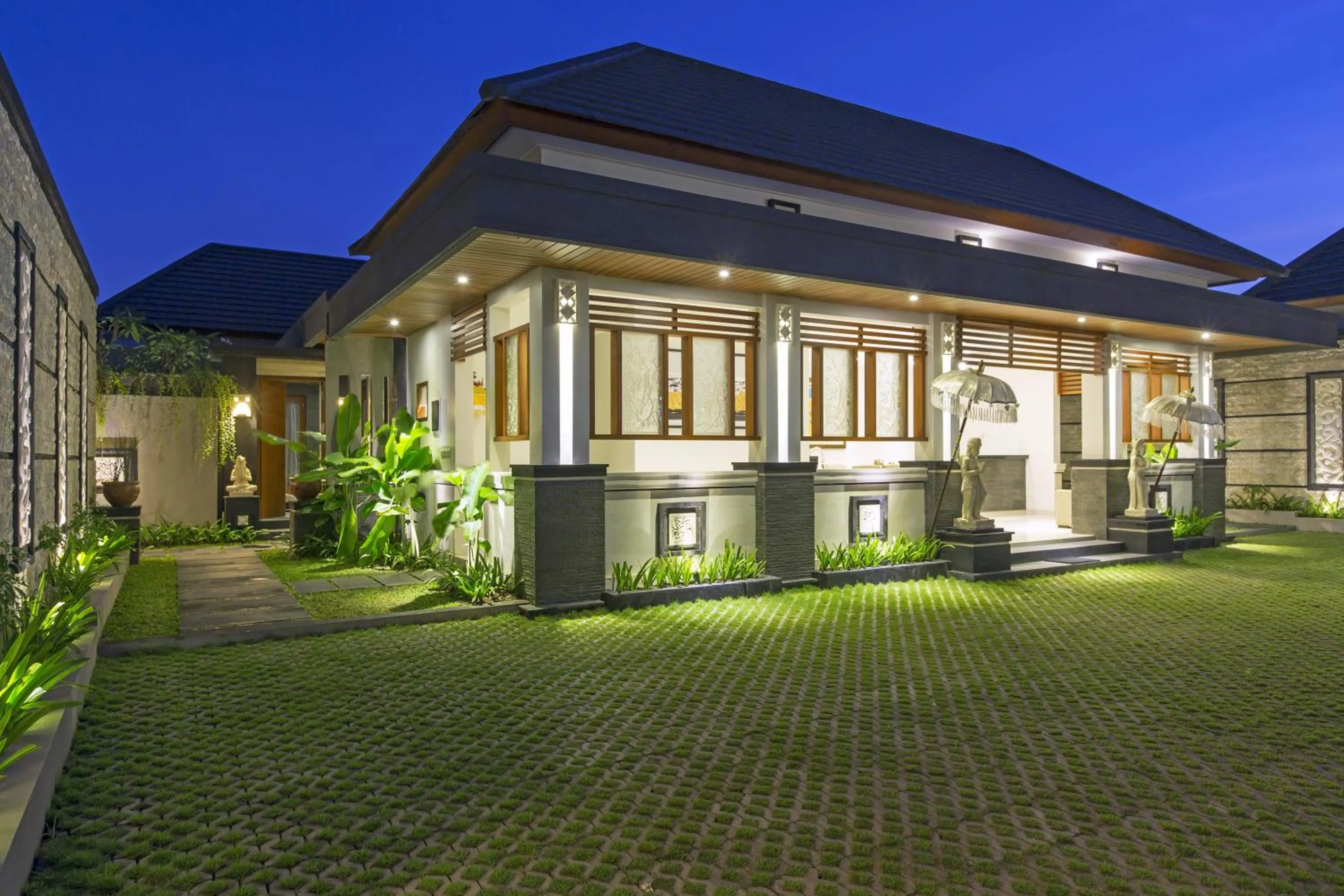 Facade/entrance in The Banyumas Suite Villa Legian