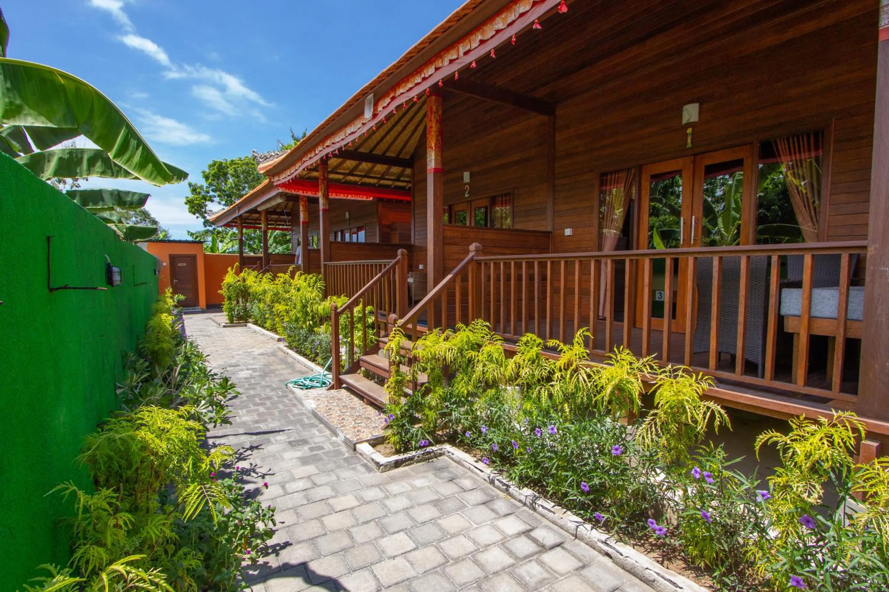 Garden in Garden Cottage Lembongan & Hostel