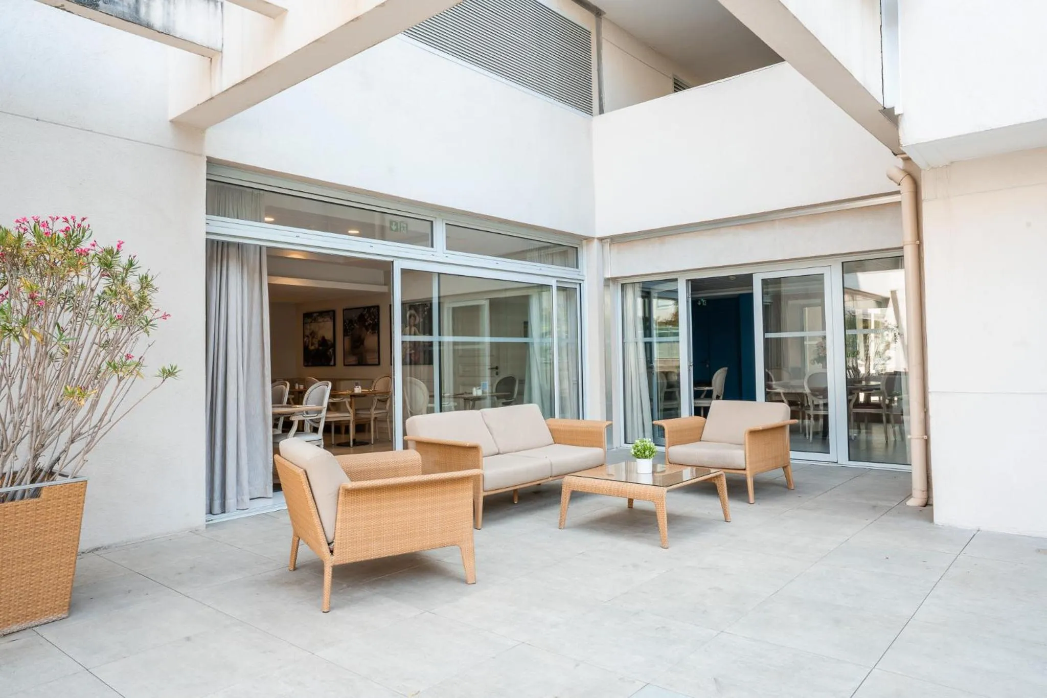 Patio in Zenitude Quality Aparthotel Nice