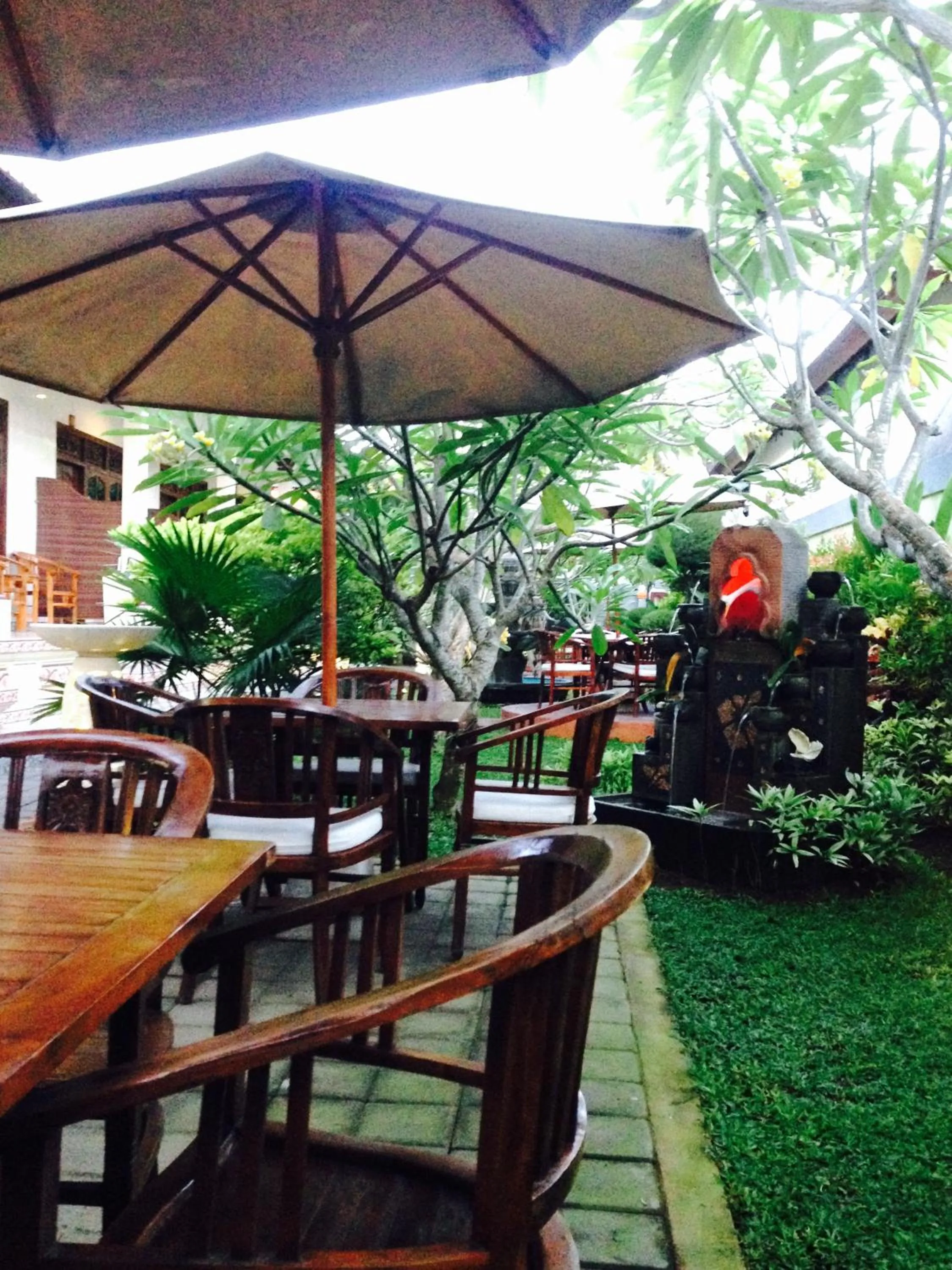 Restaurant/places to eat in Frangipani Homestay