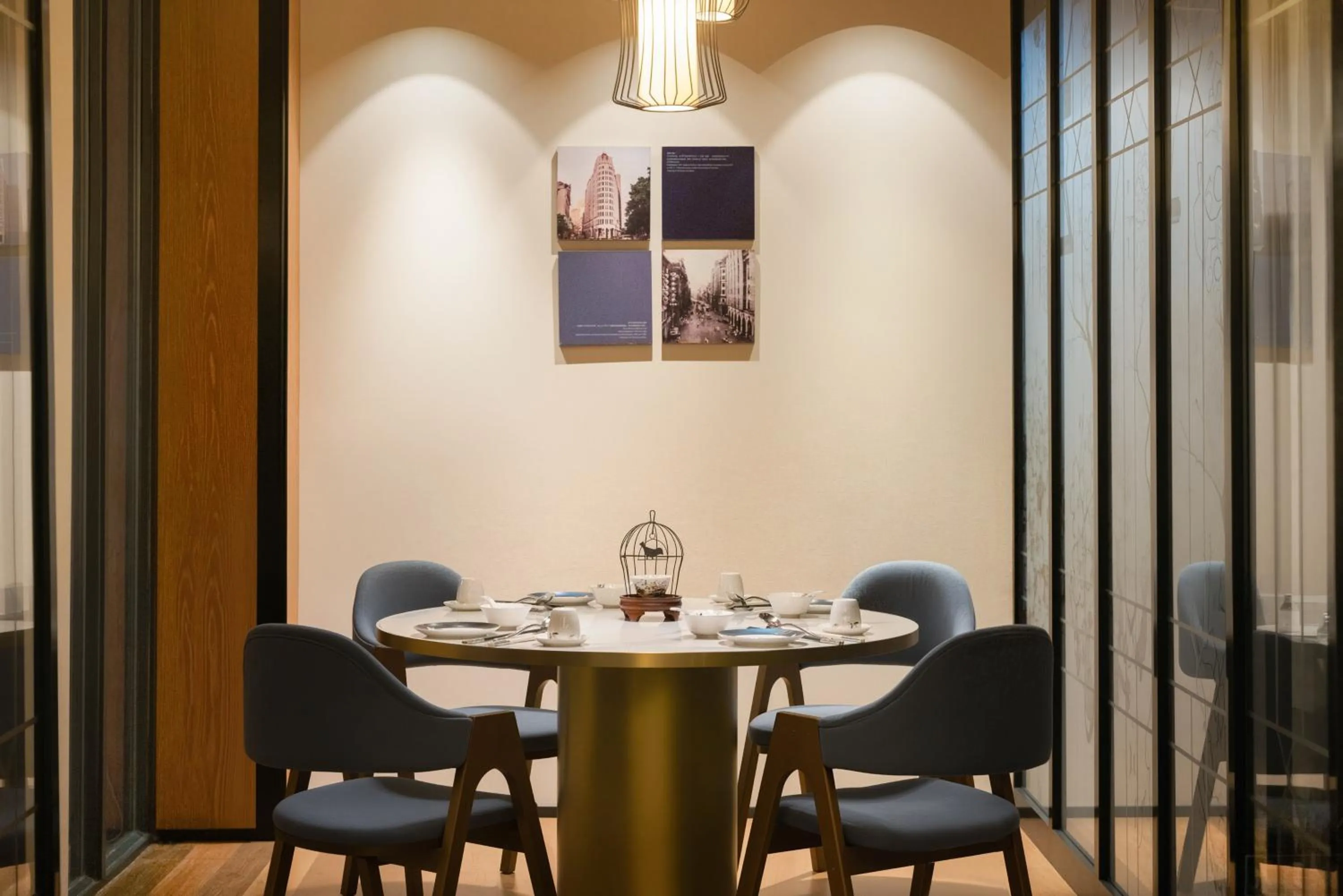 Restaurant/places to eat in 广州岭南五号酒店 LN Hotel Five