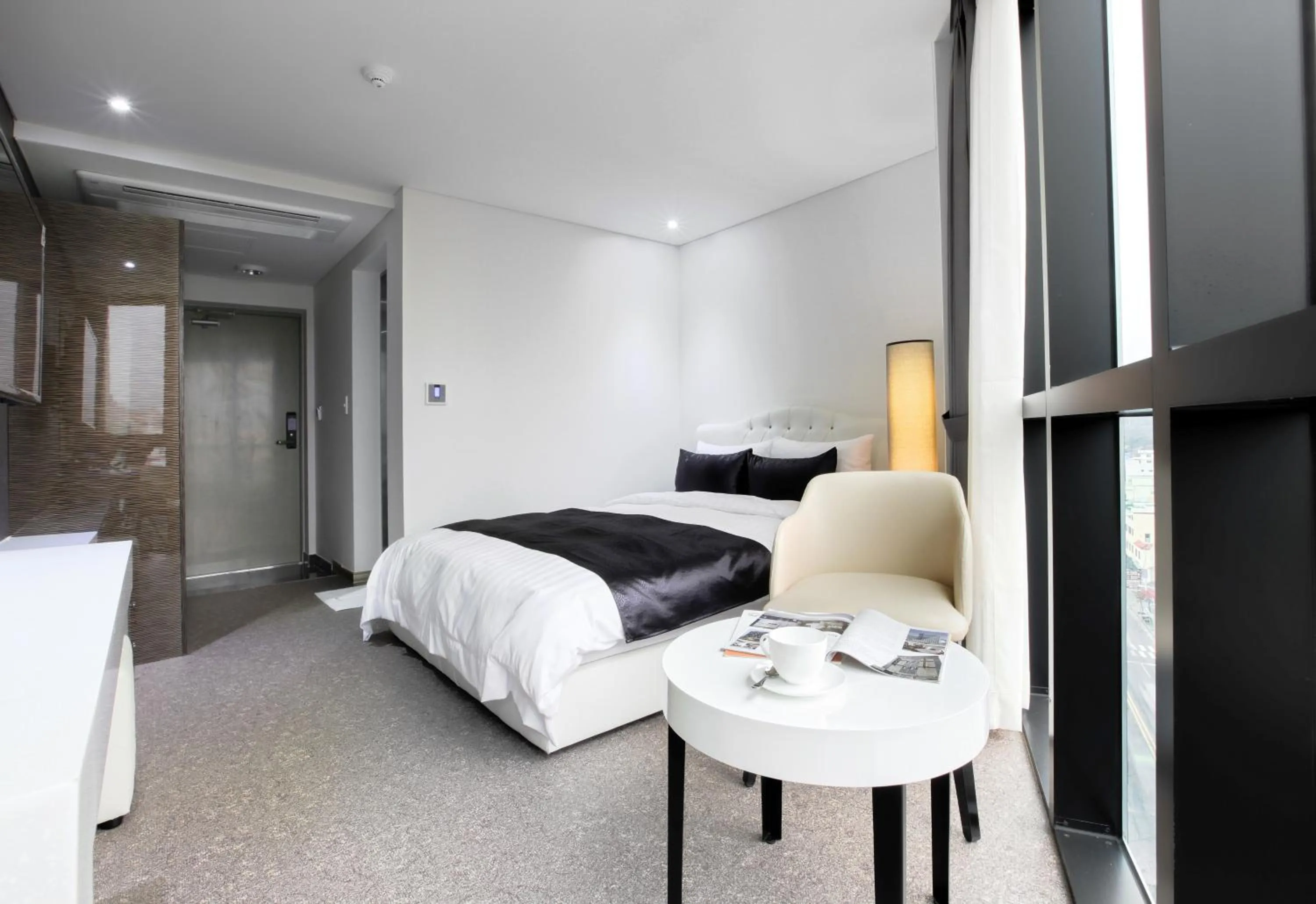 Bedroom in Eins Hotel