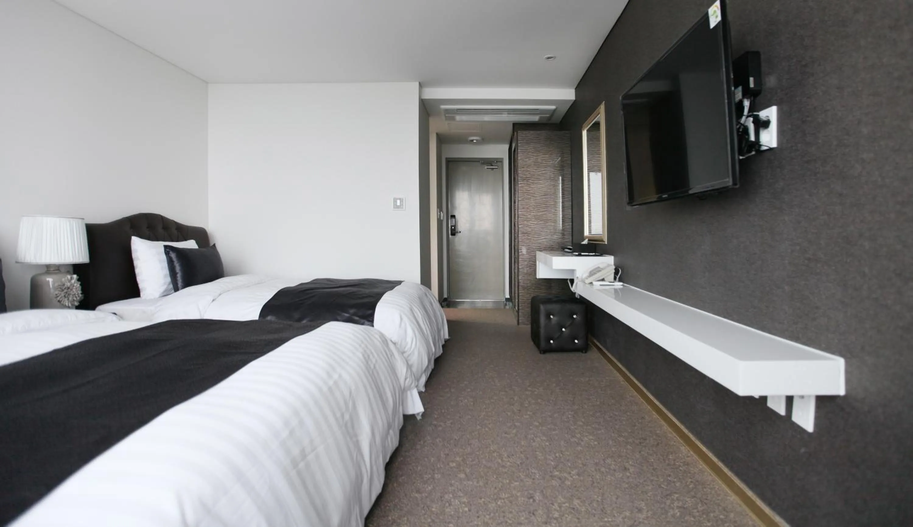 Bedroom in Eins Hotel