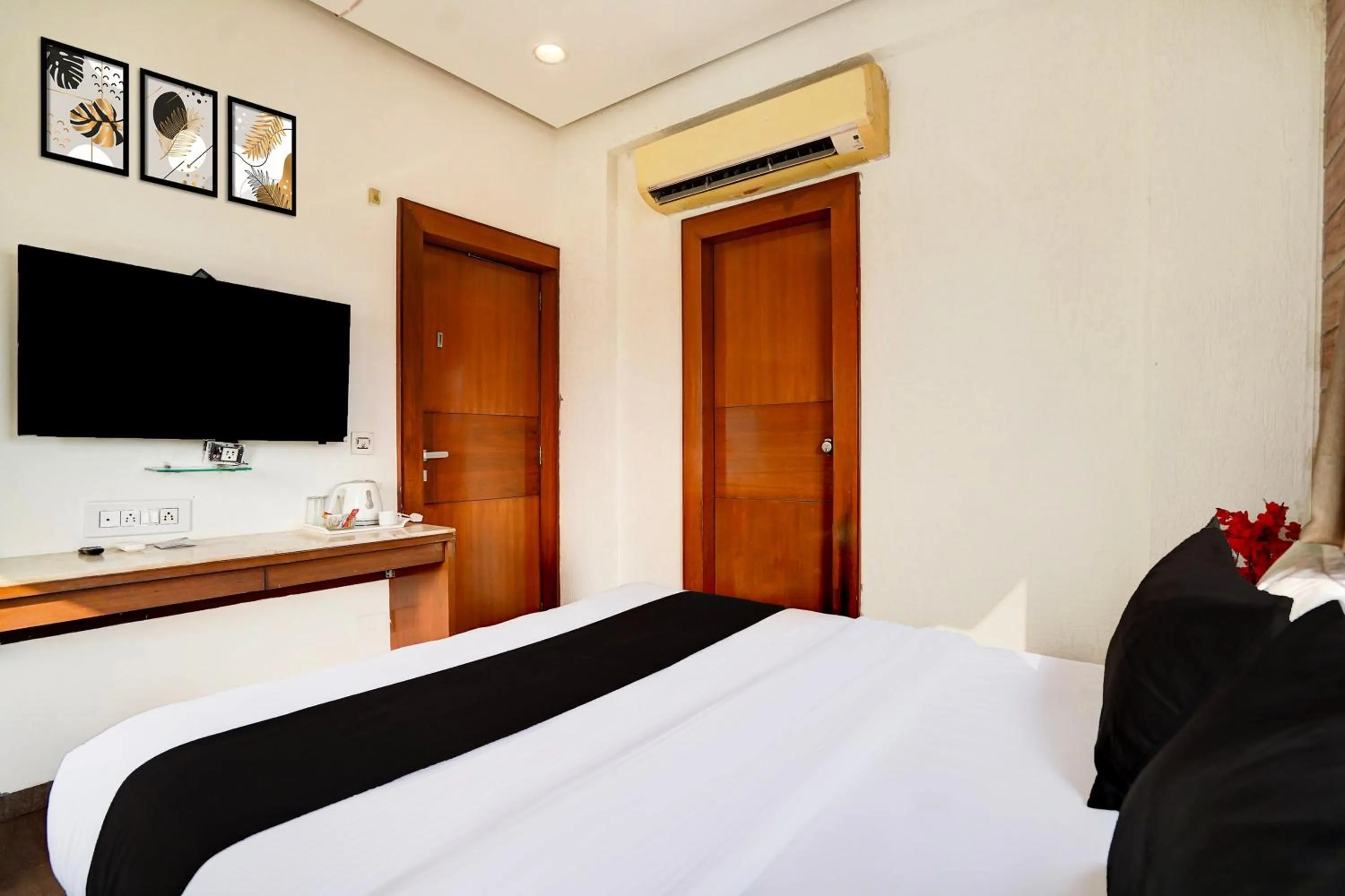 Bedroom, Bed in Collection O Airport Road Formerly Hotel Kyra