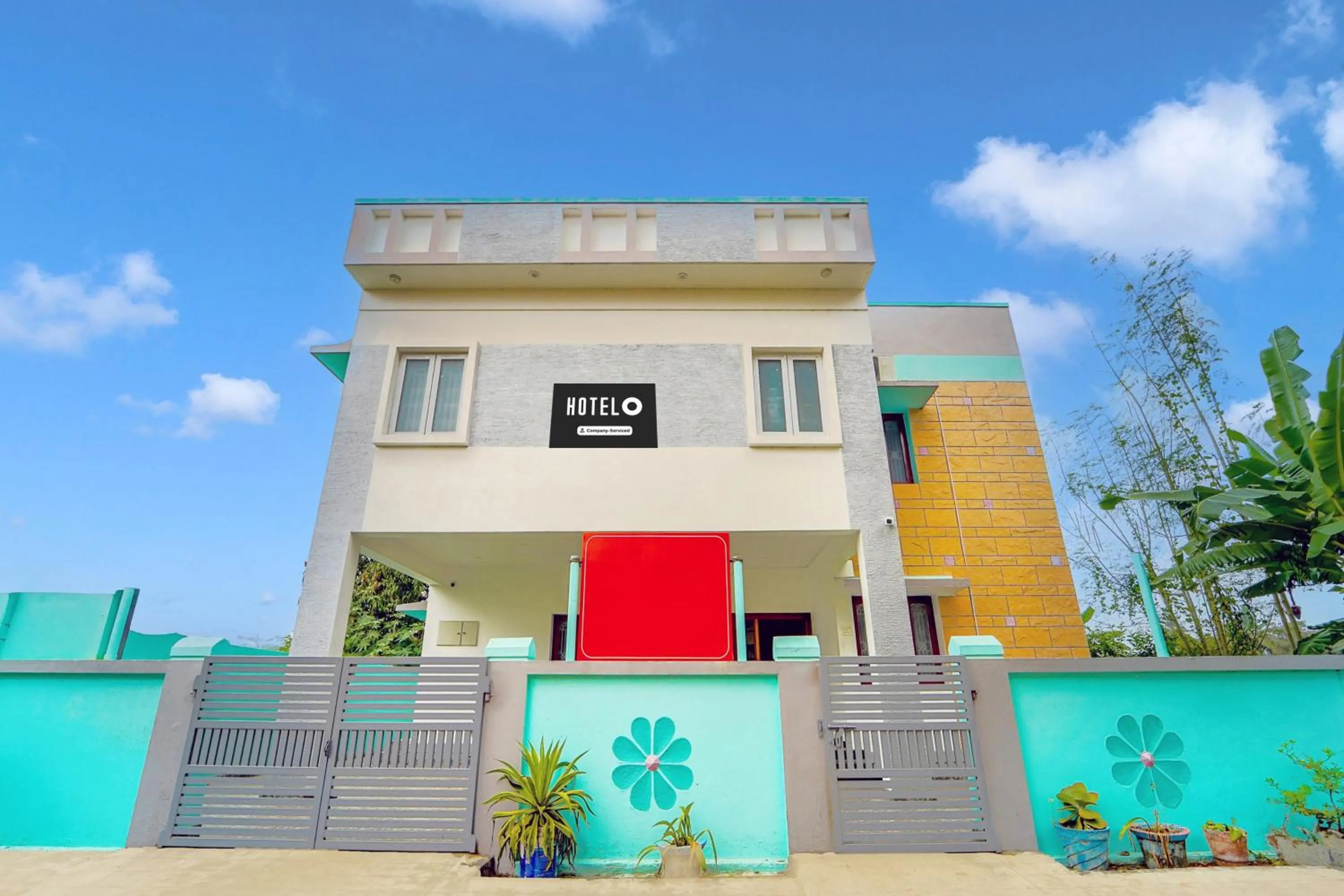 Facade/entrance in Super Hotel O Ganapathy Athipalayam Pirivu Road