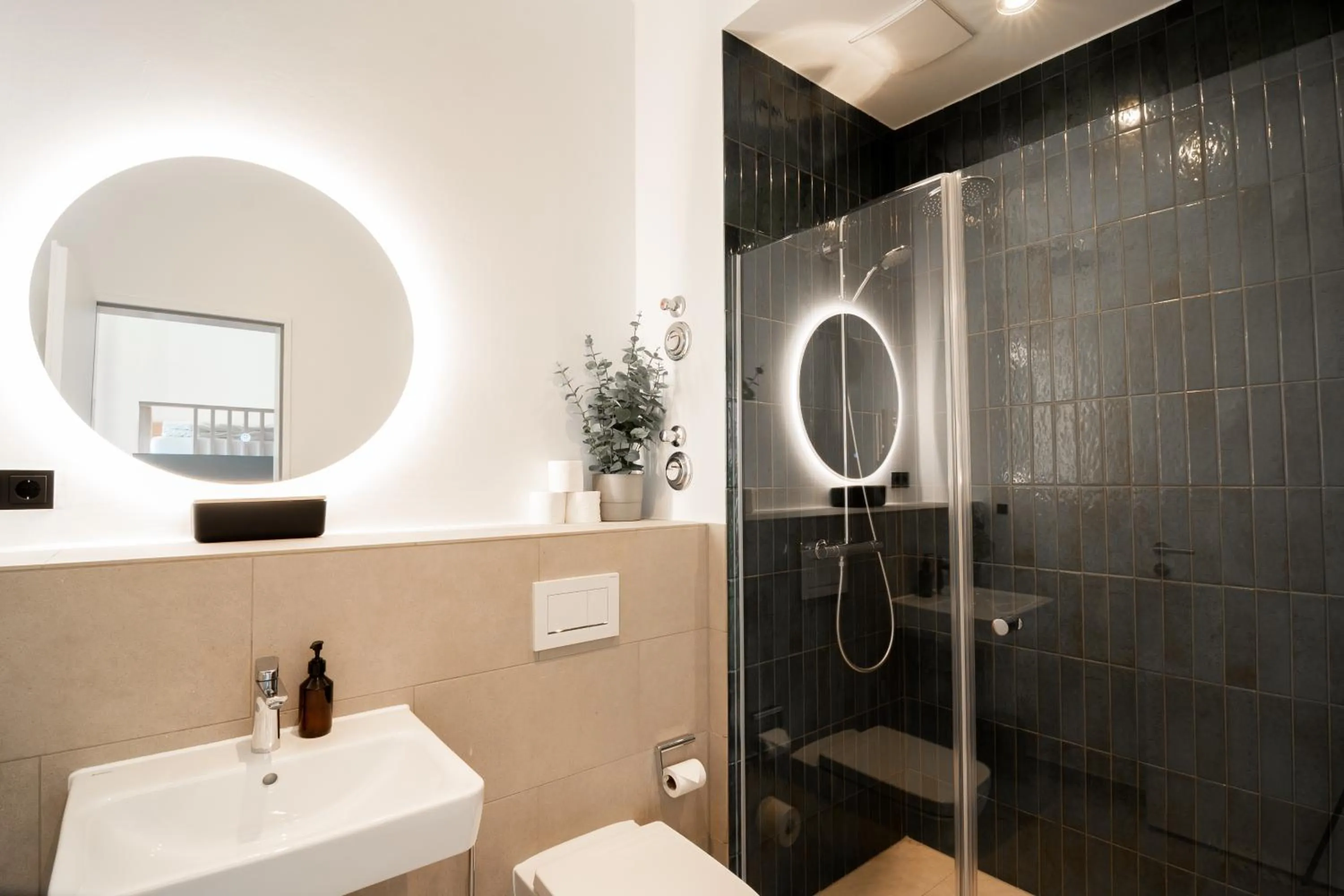 Shower in Homaris Apartments Winterhude