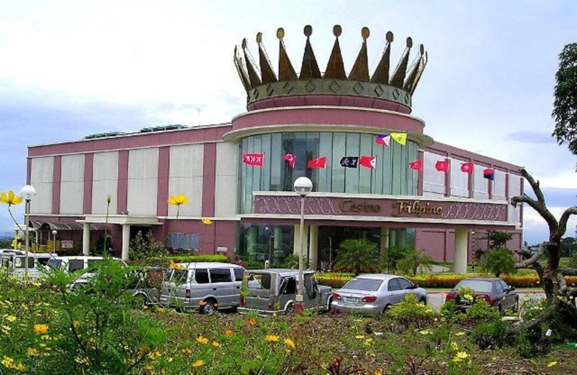 Casino in Blowing in the Wind - Lake View Apartments