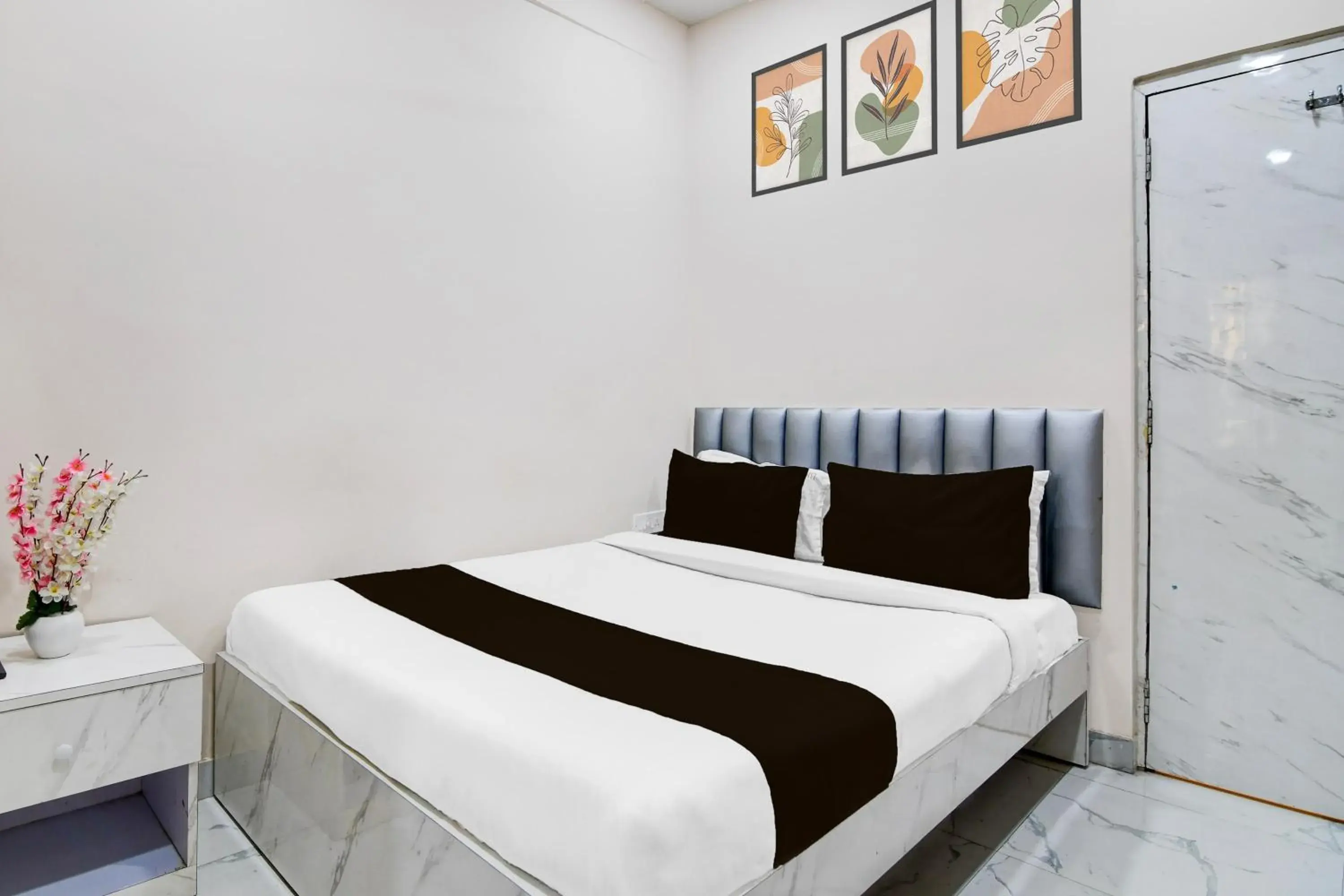 Classic Triple Room - single occupancy in Super Hotel O Marquis Street formerly BK International Classic Triple Room - single occupancy in Super Hotel O Marquis Street formerly BK International