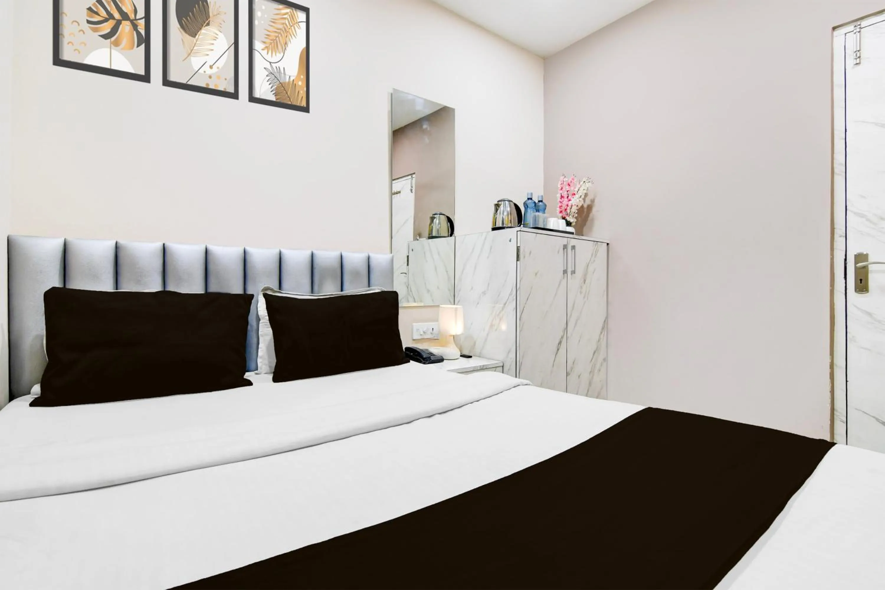 Bedroom, Bed in Hotel O Marquis Street Formerly BK International