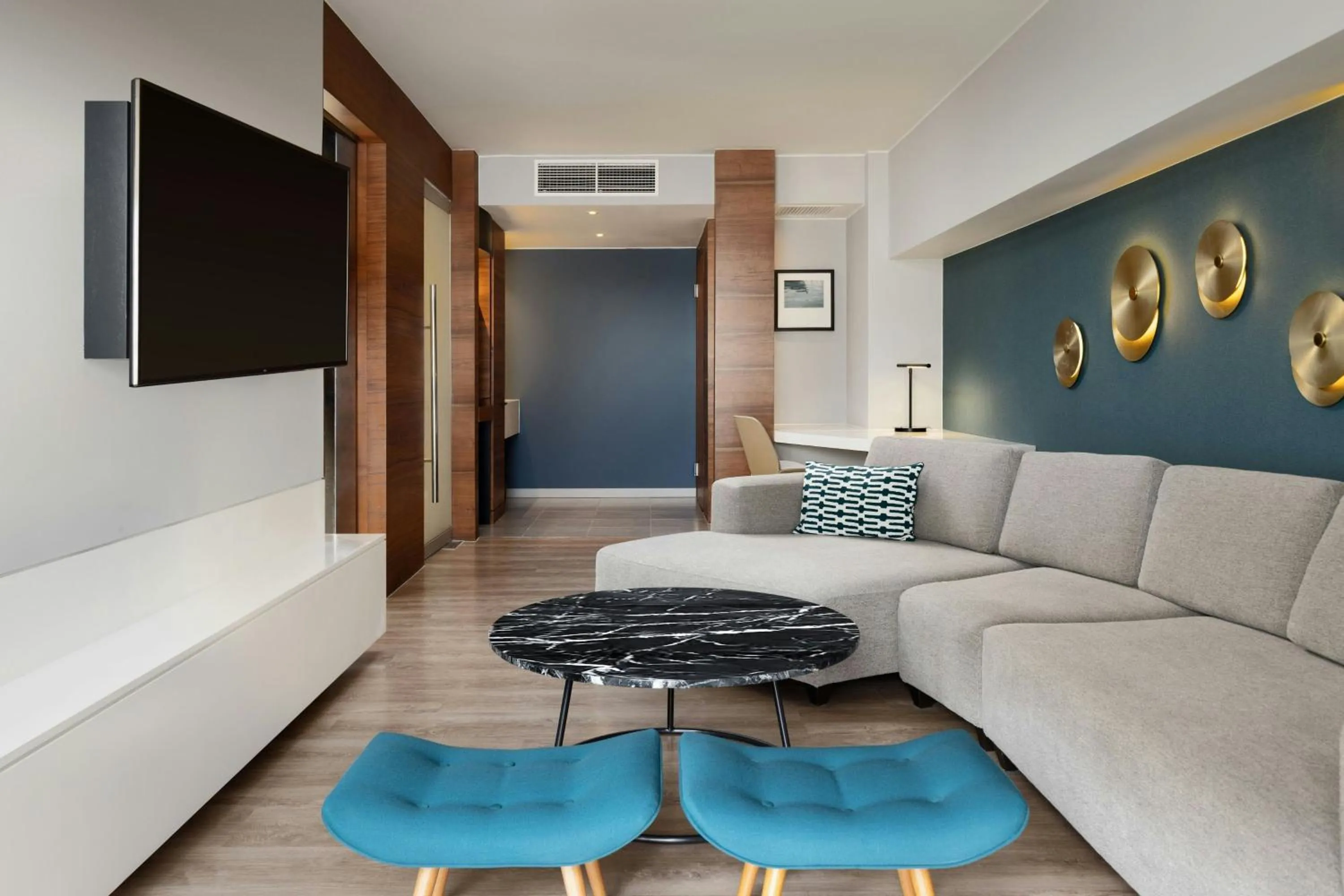 Photo of the whole room in Courtyard by Marriott Lima Miraflores