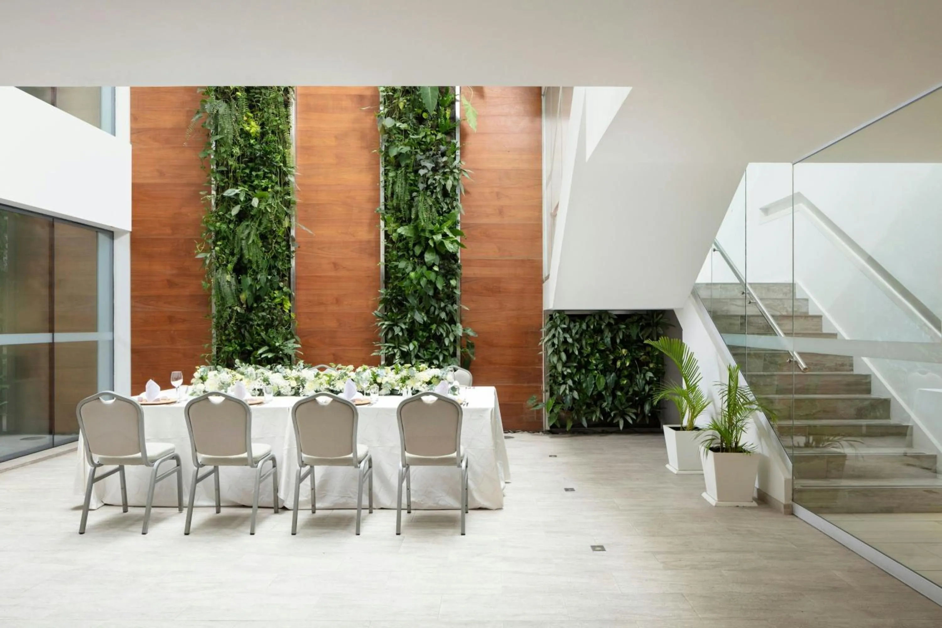 Meeting/conference room in Courtyard by Marriott Lima Miraflores