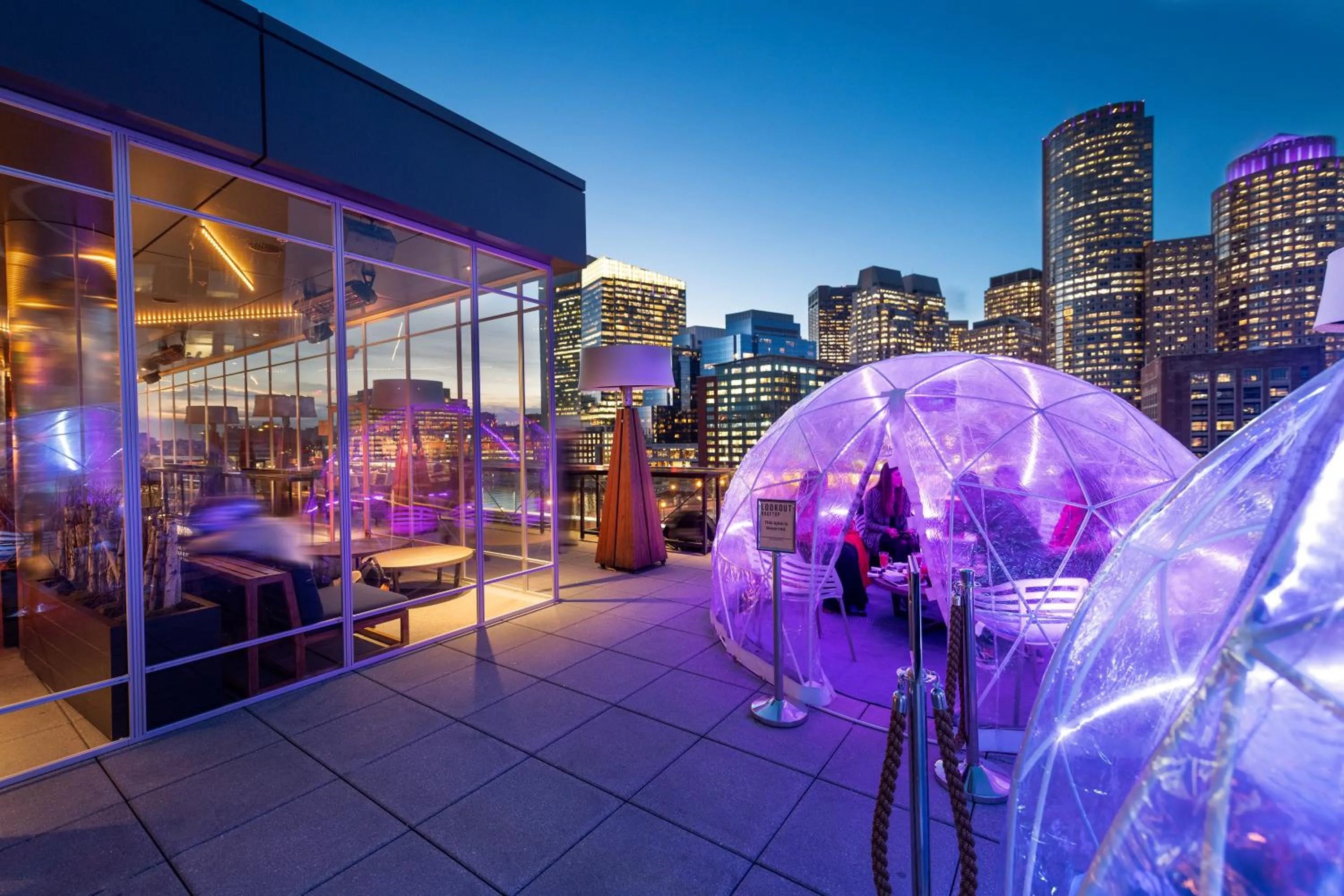 Property building in The Envoy Hotel, Autograph Collection