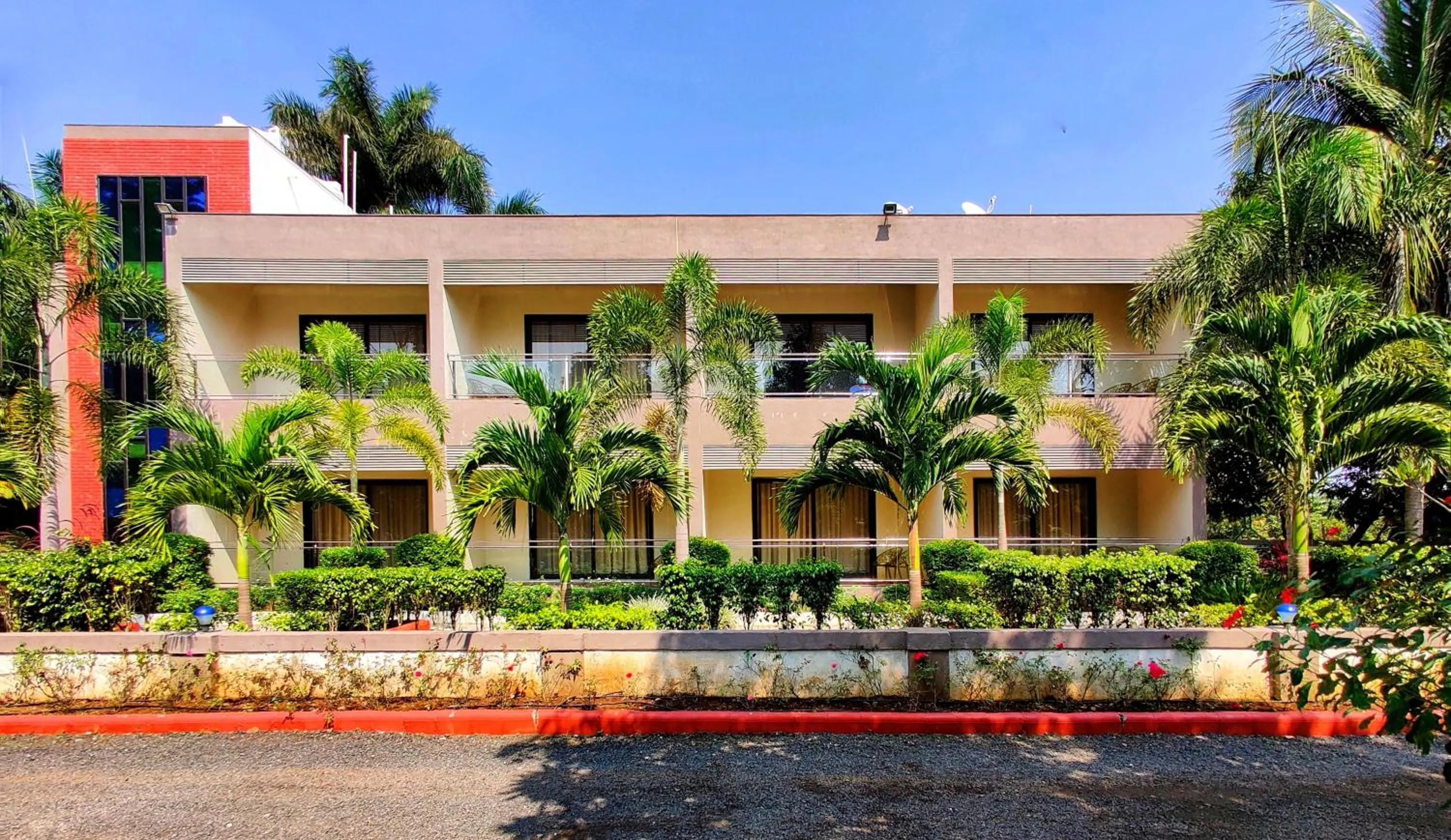 Property building in Anil Farms Gir Jungle Resort