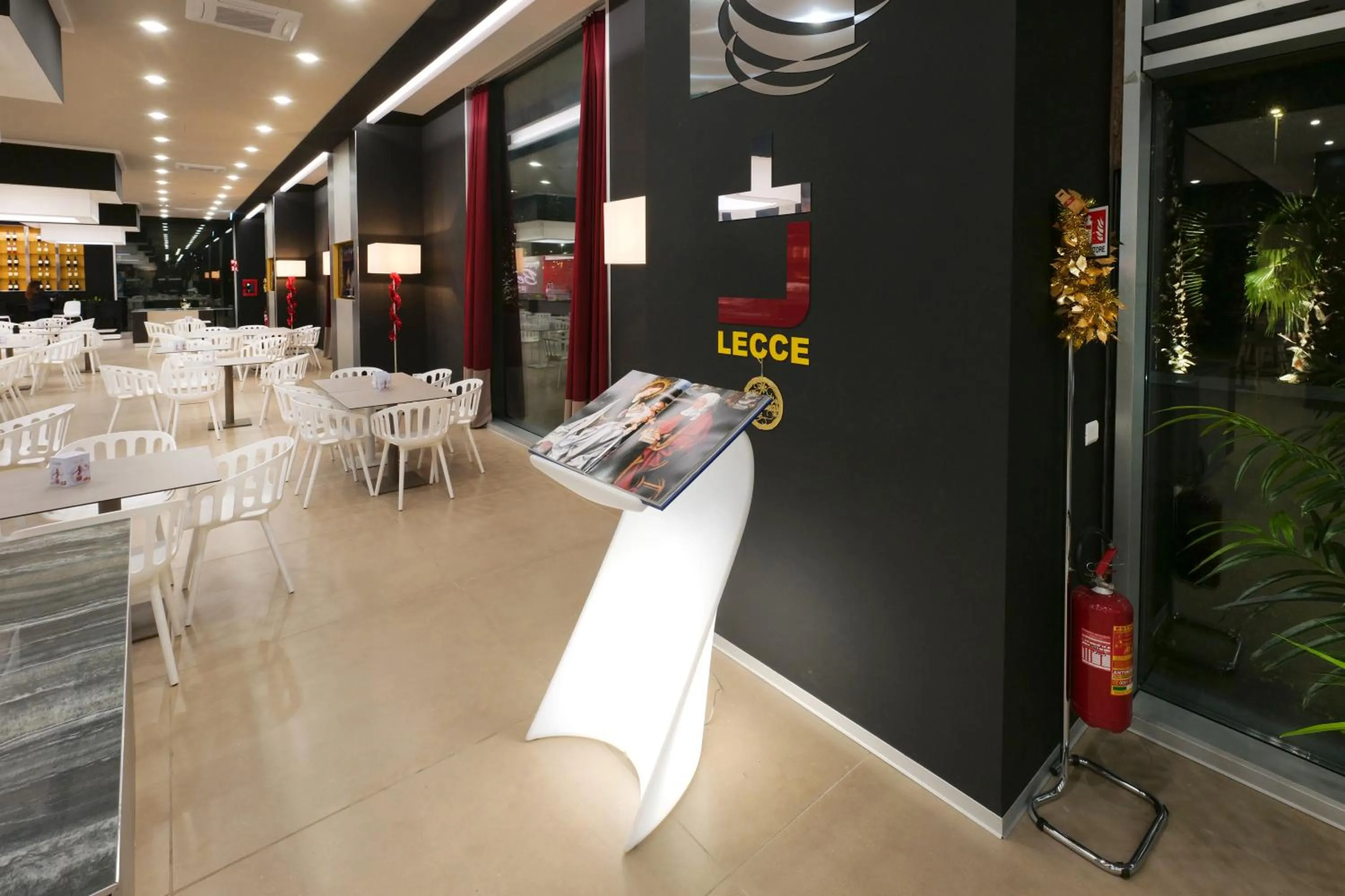 Restaurant/places to eat in LHI Healthy Hotel Lecce