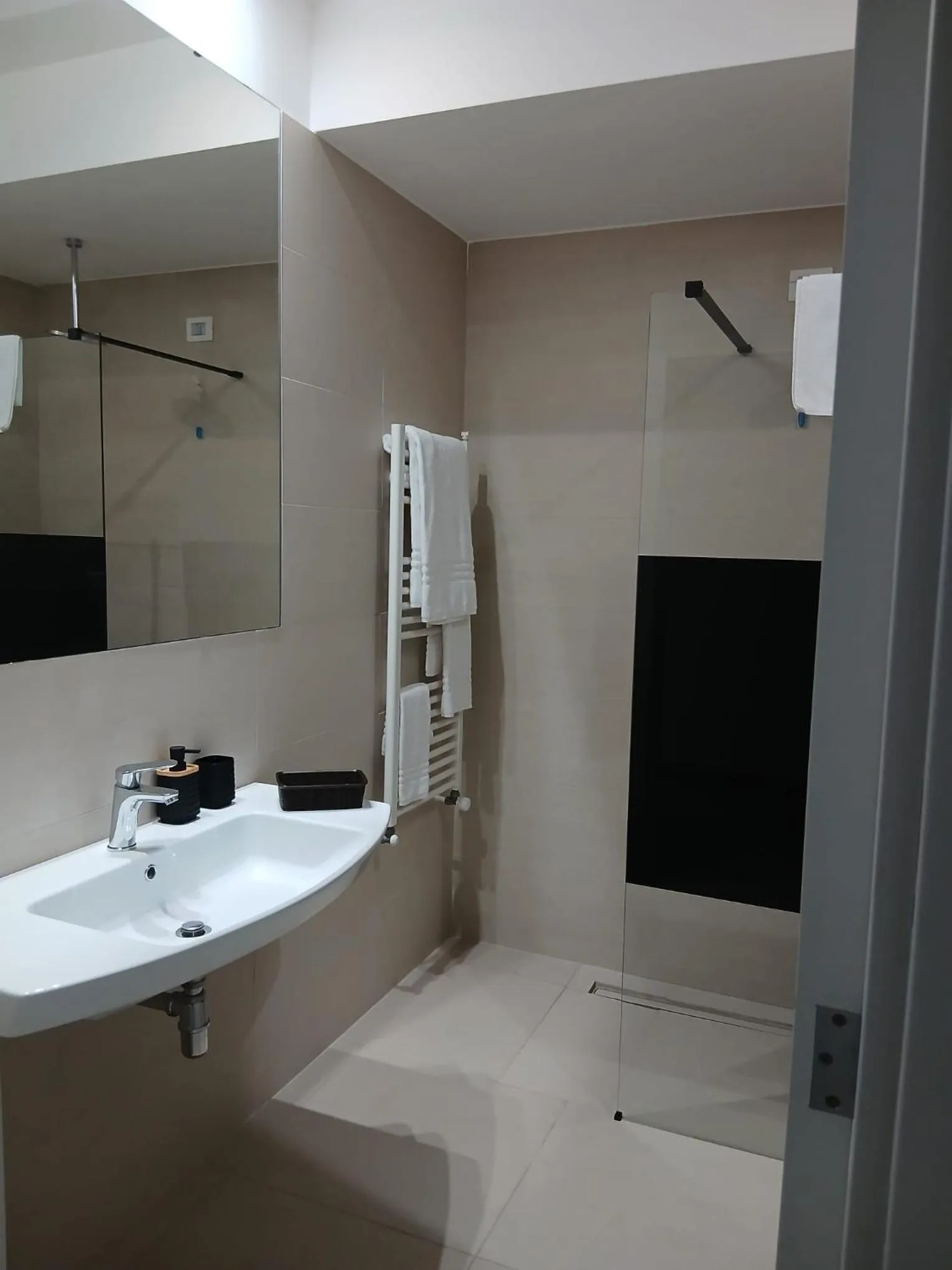 Bathroom in LHI Healthy Hotel Lecce
