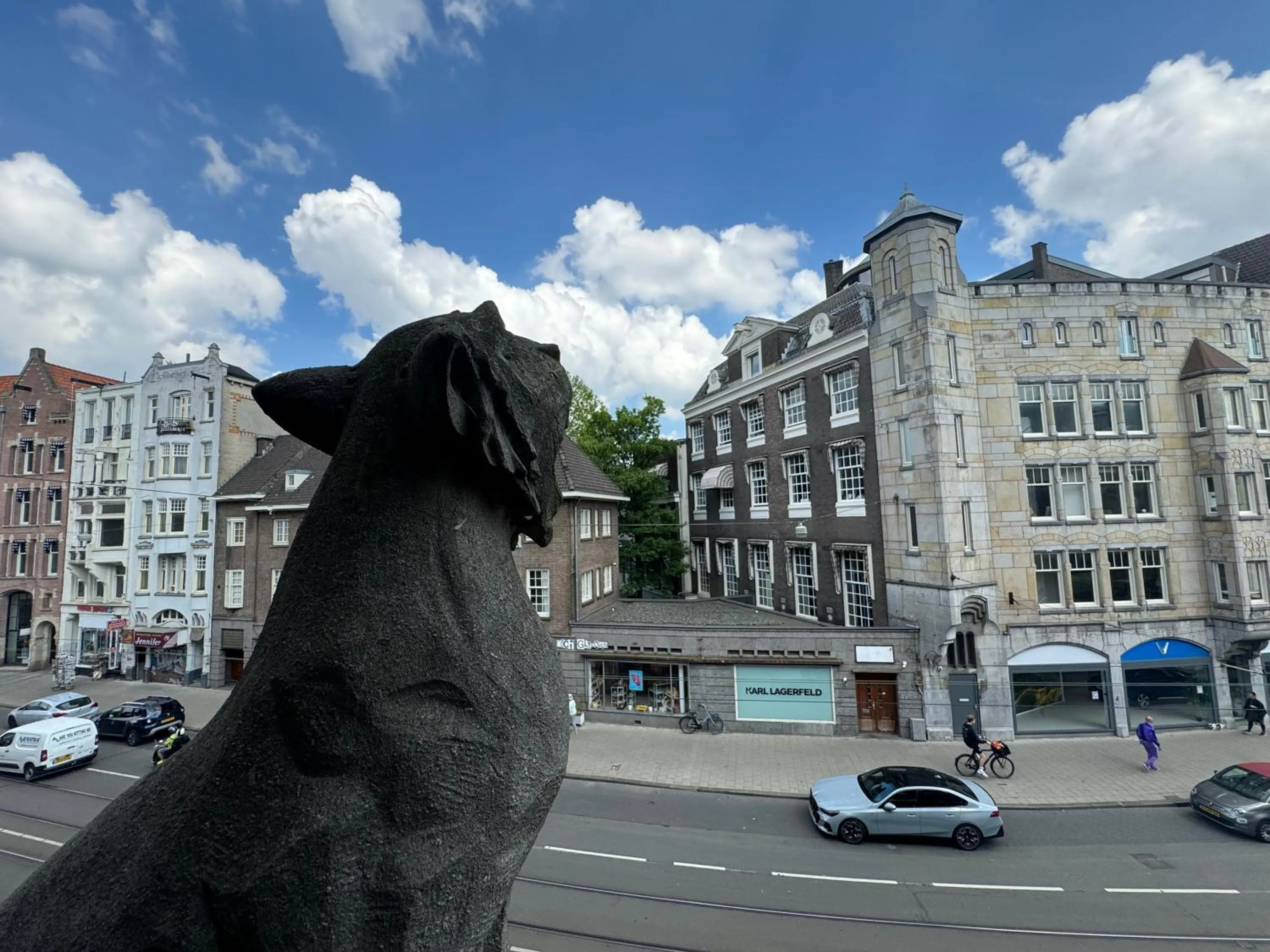 Street view in Hotel La Belle Vue