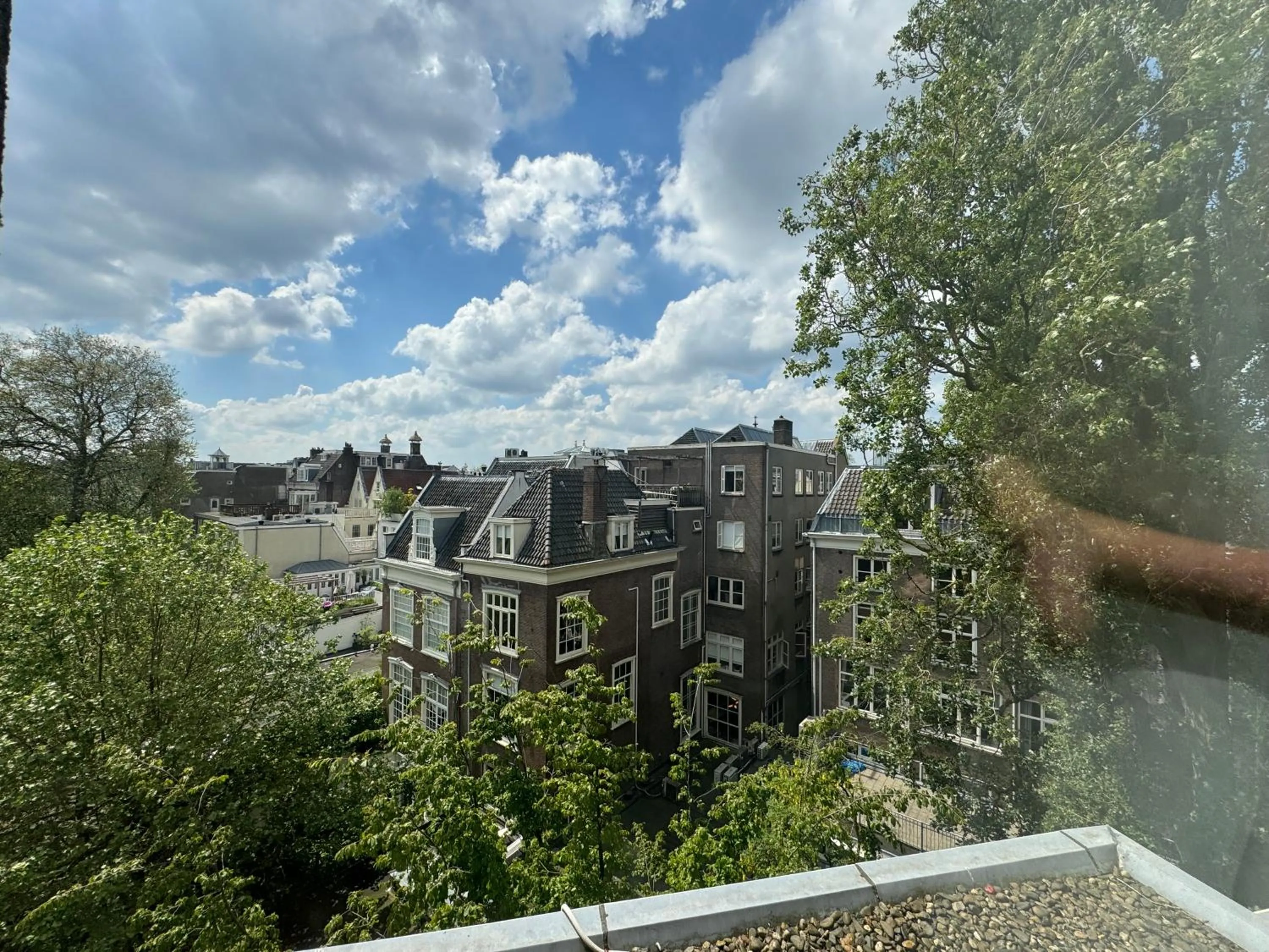 City view in Hotel La Belle Vue