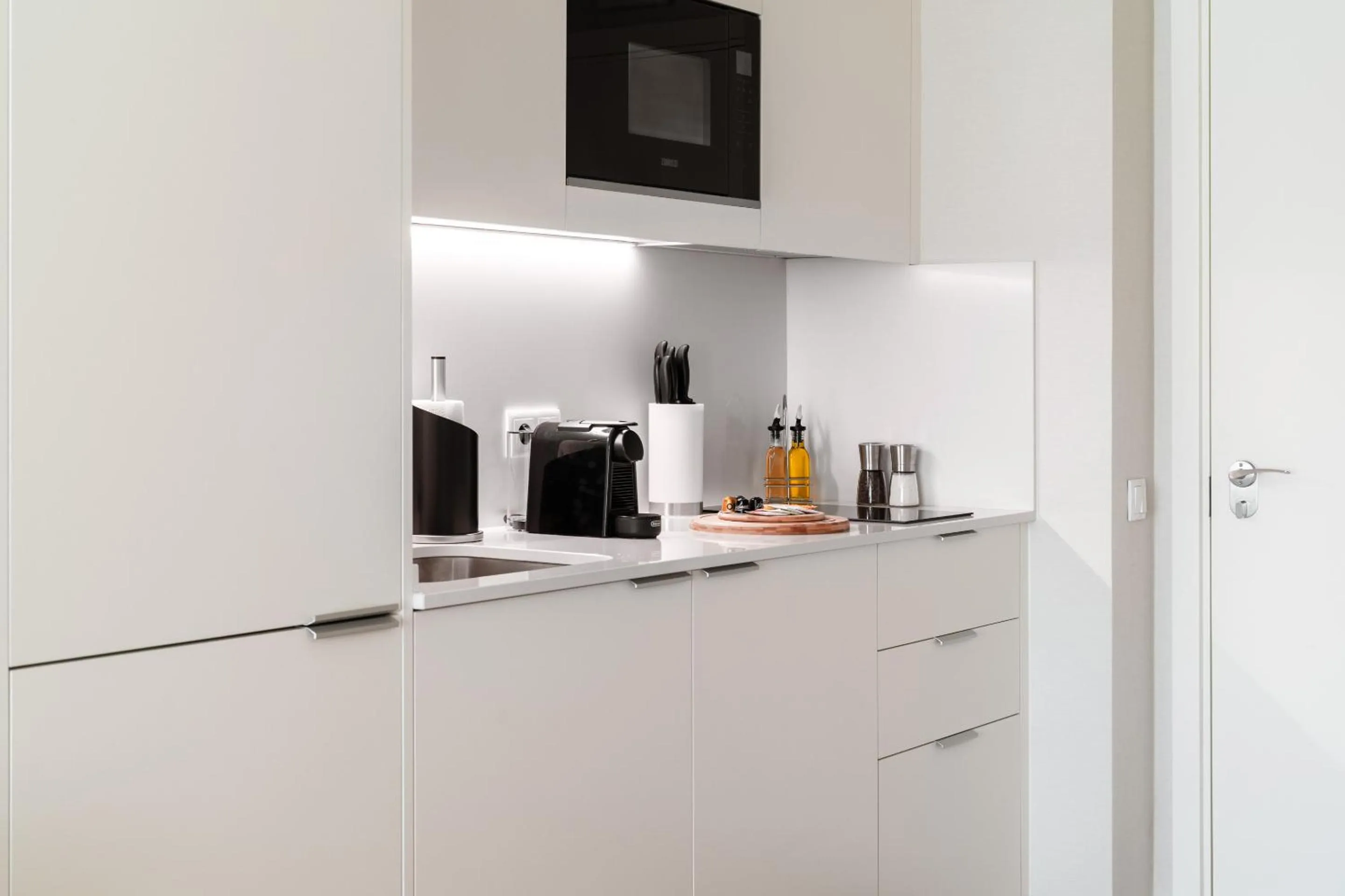 Coffee/tea facilities in Limehome Lisbon Defensores de Chaves