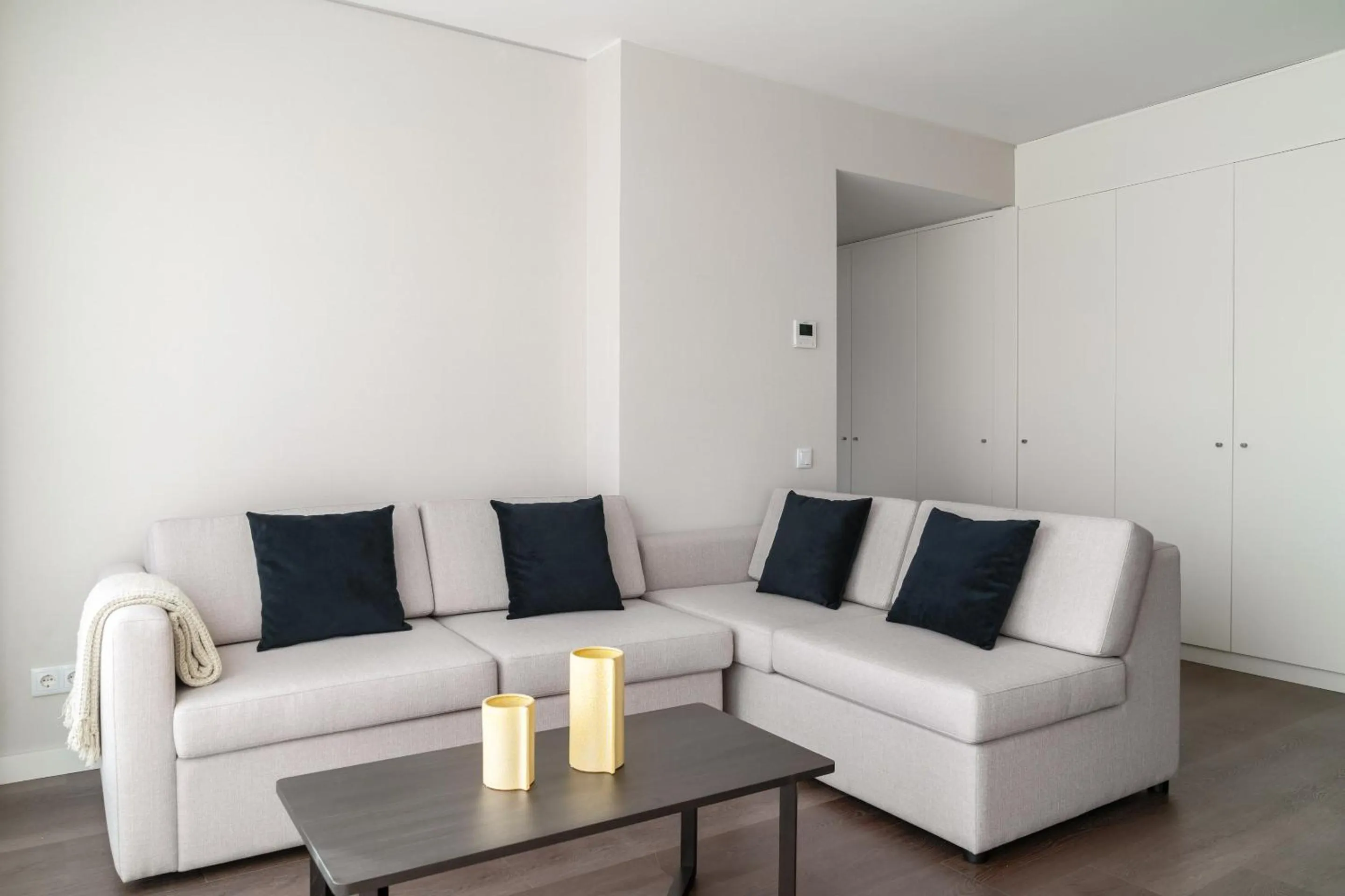 Living room in Limehome Lisbon Defensores de Chaves