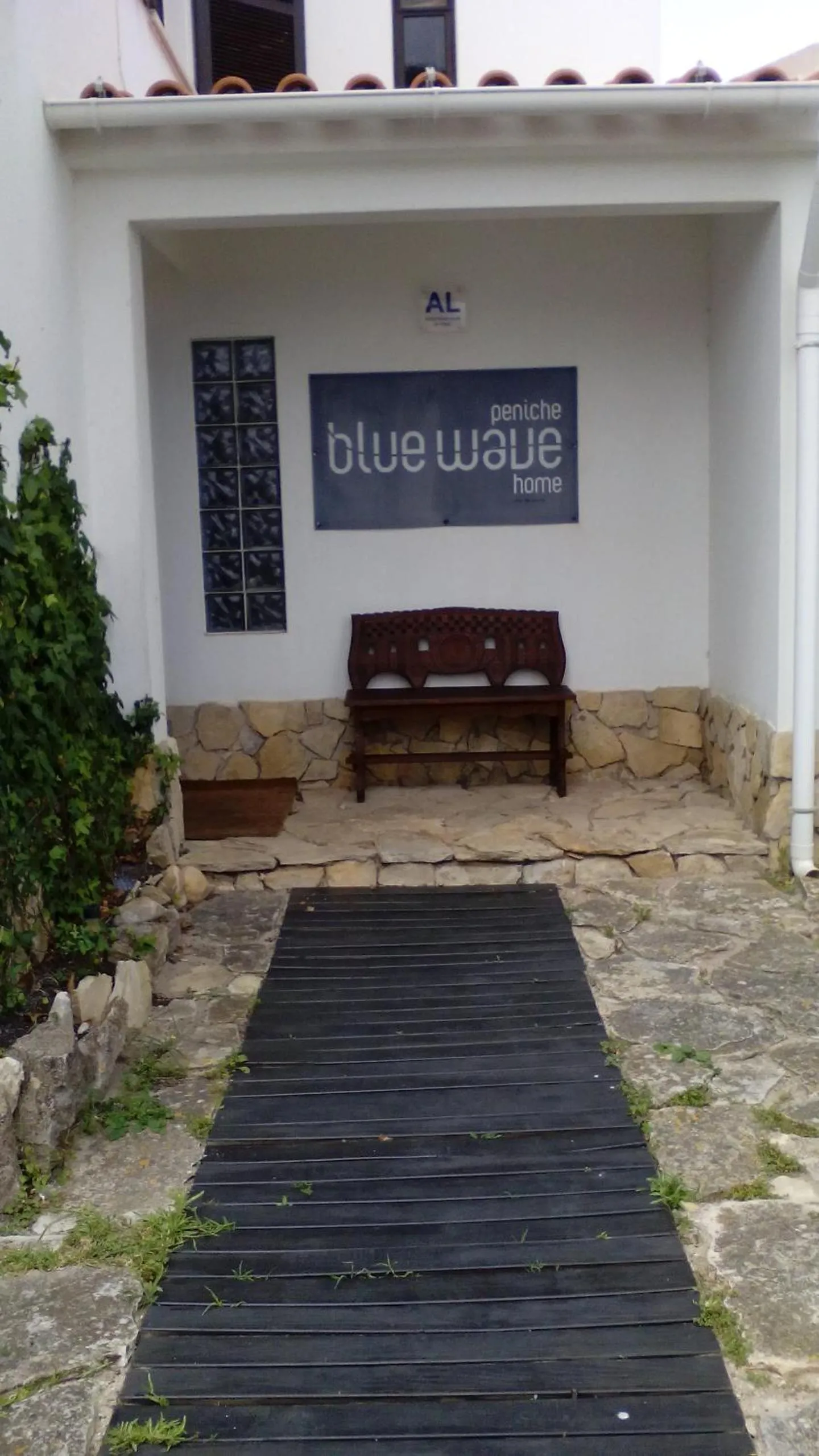 Peniche Blue Wave Home