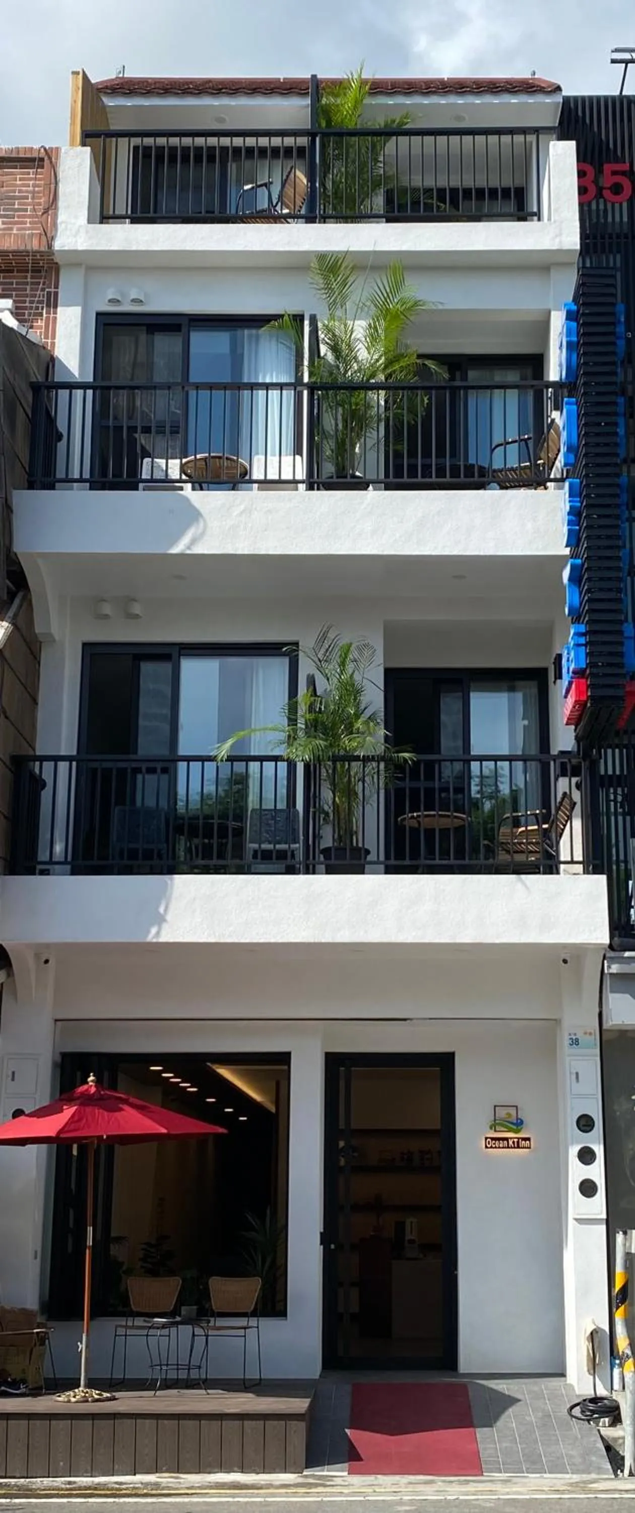 Property building in 海的墾丁旅店 Ocean KT Inn