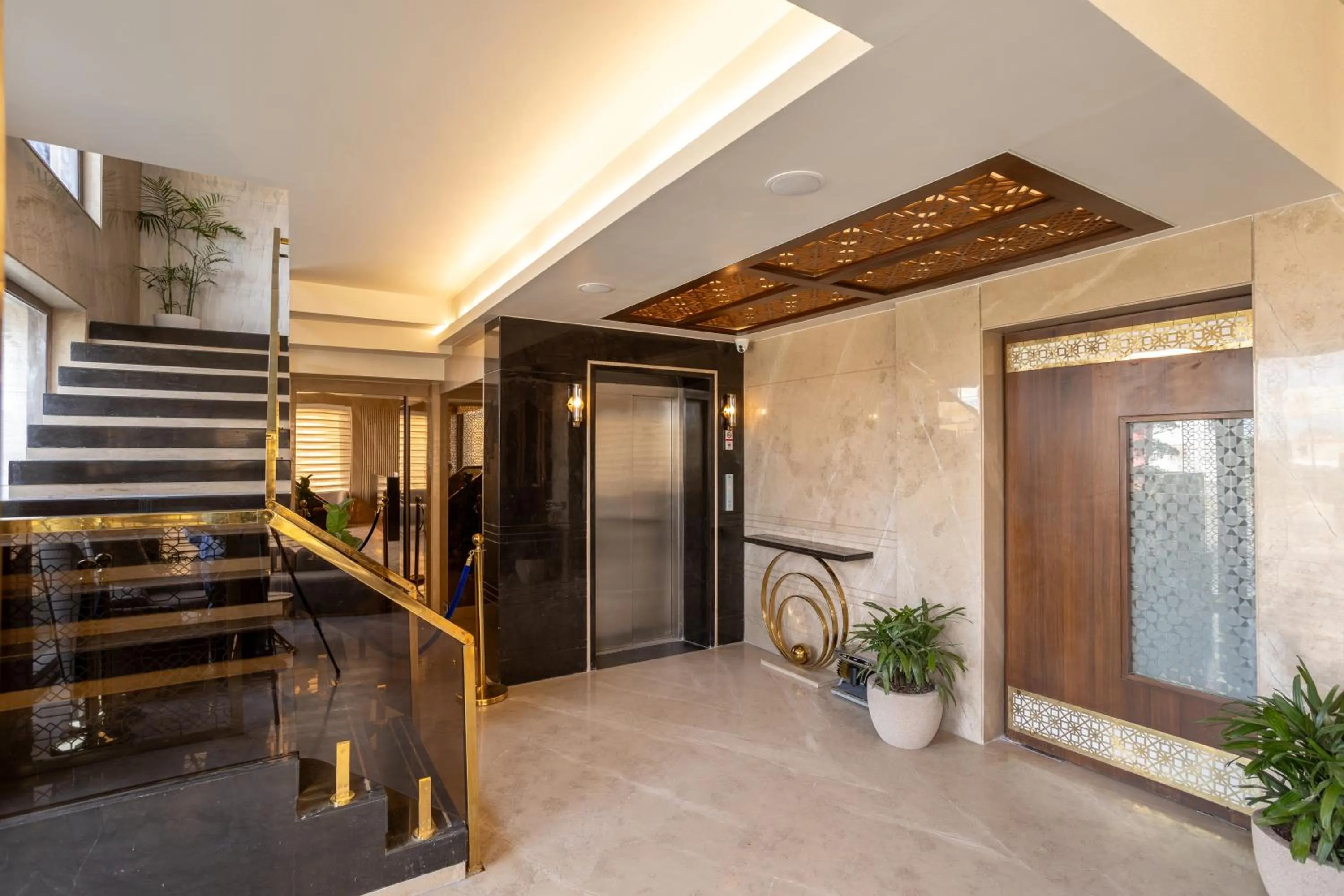 elevator in Hotel Golden Aura