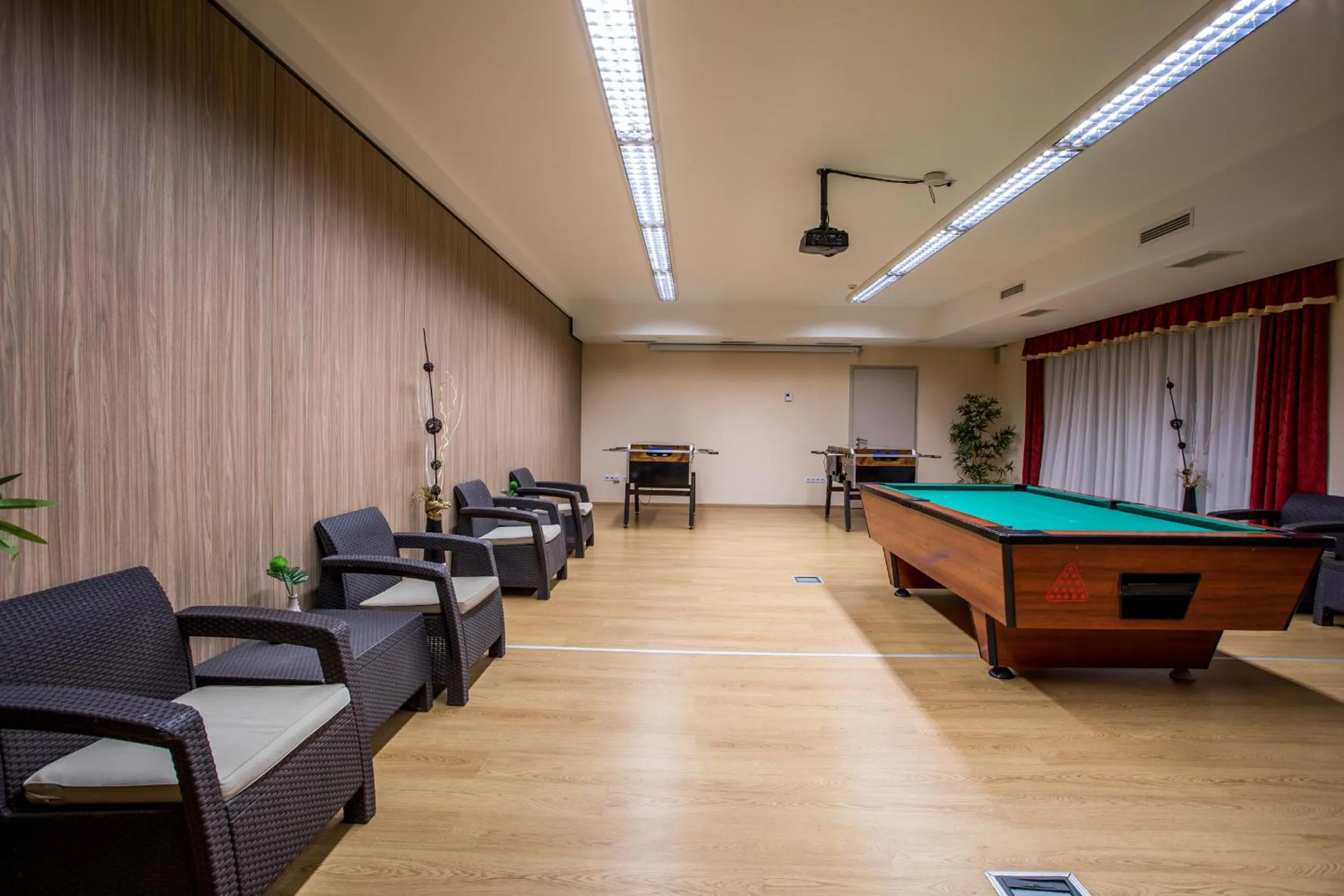 Billiard in Luxury Hotel Siófok