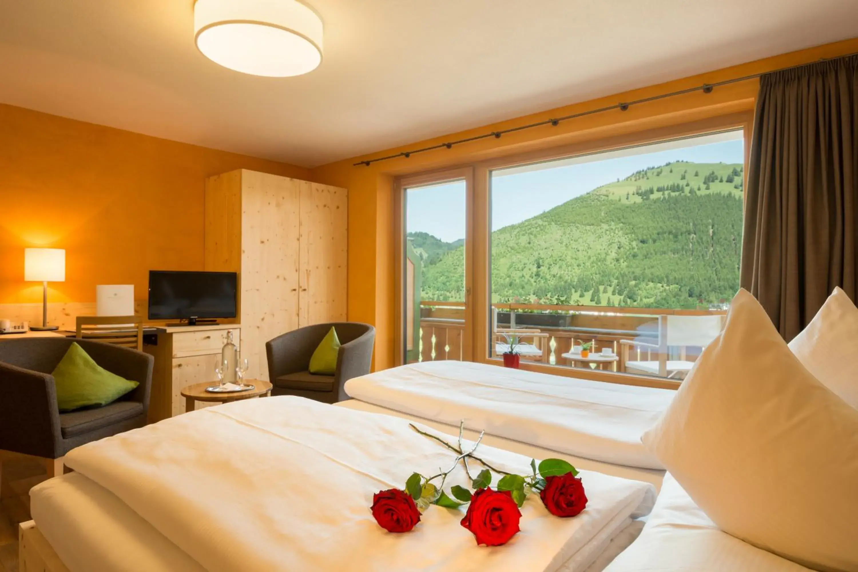 Double Room with Balcony - single occupancy in Biohotel Mattlihüs Double Room with Balcony - single occupancy in Biohotel Mattlihüs