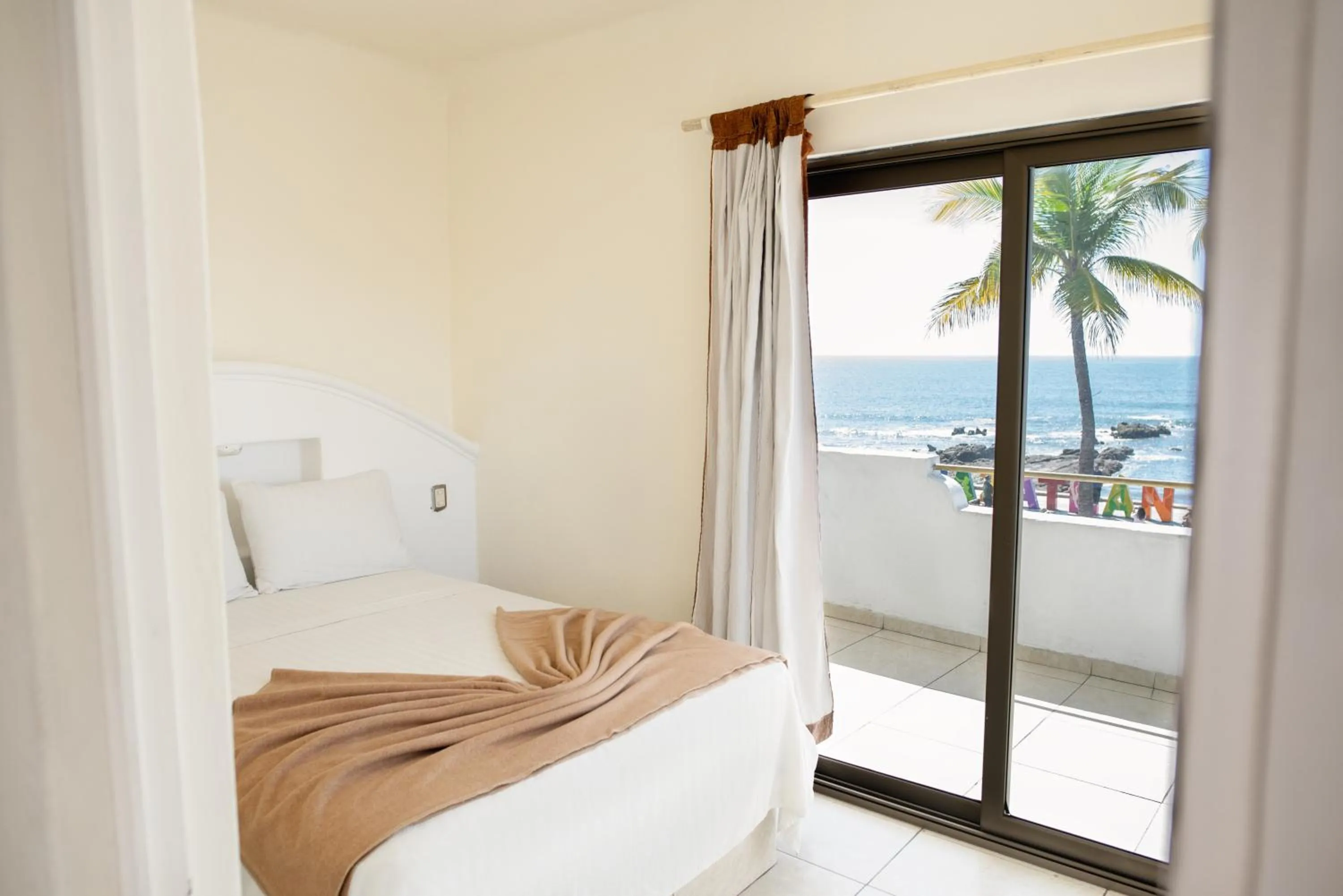 Photo of the whole room, Bed in Hotel Vistamar