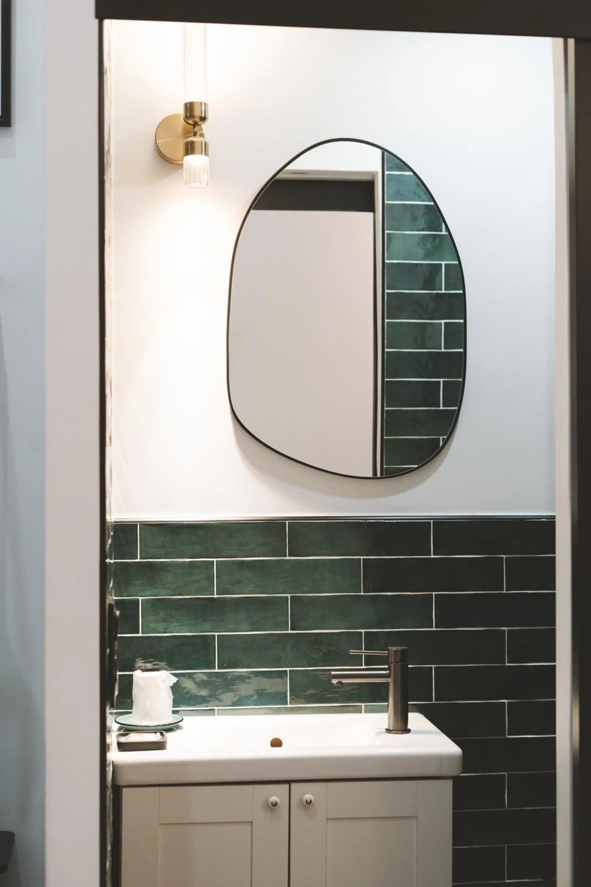 Bathroom in Hôtel des Beaux Arts