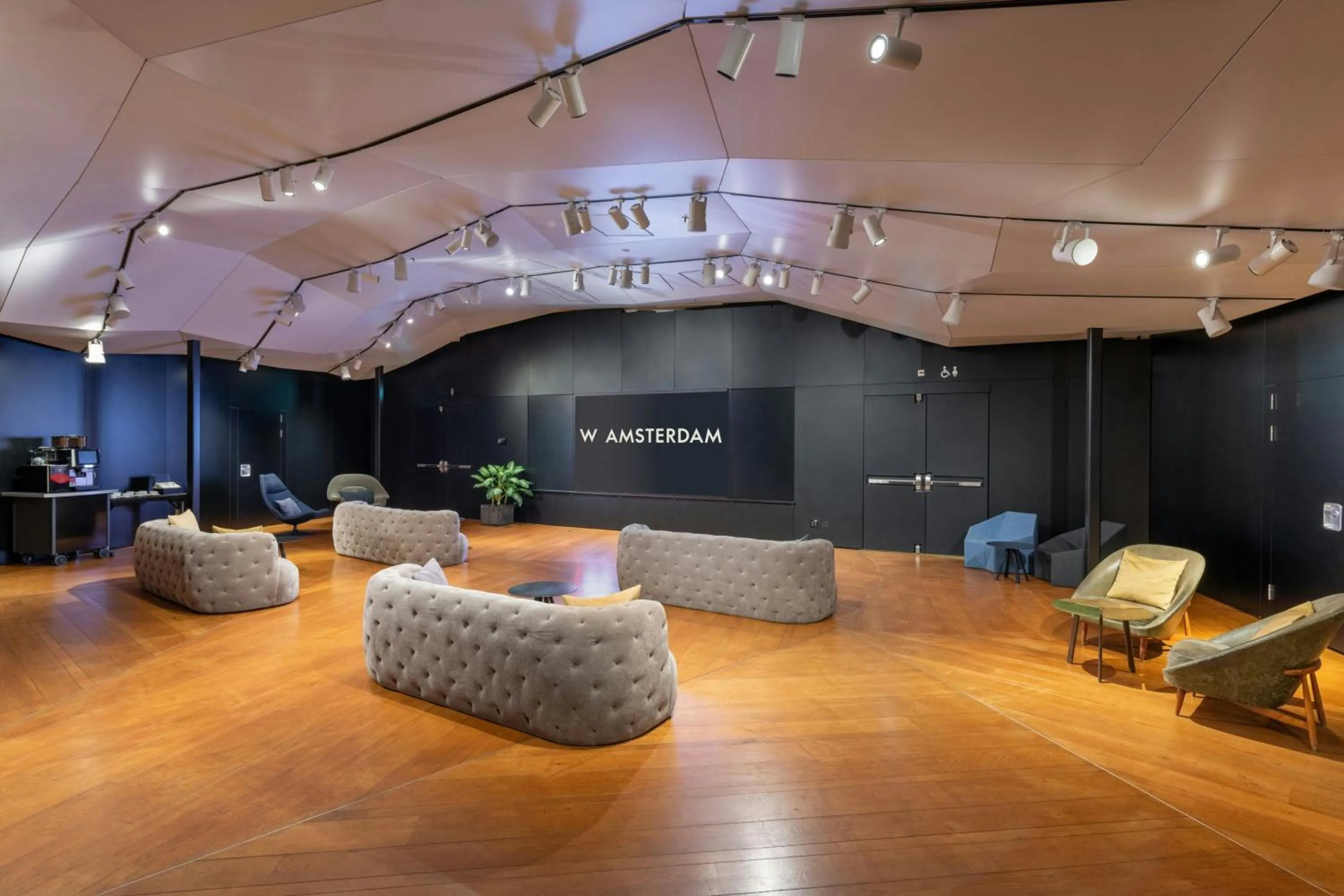 Meeting/conference room in W Amsterdam