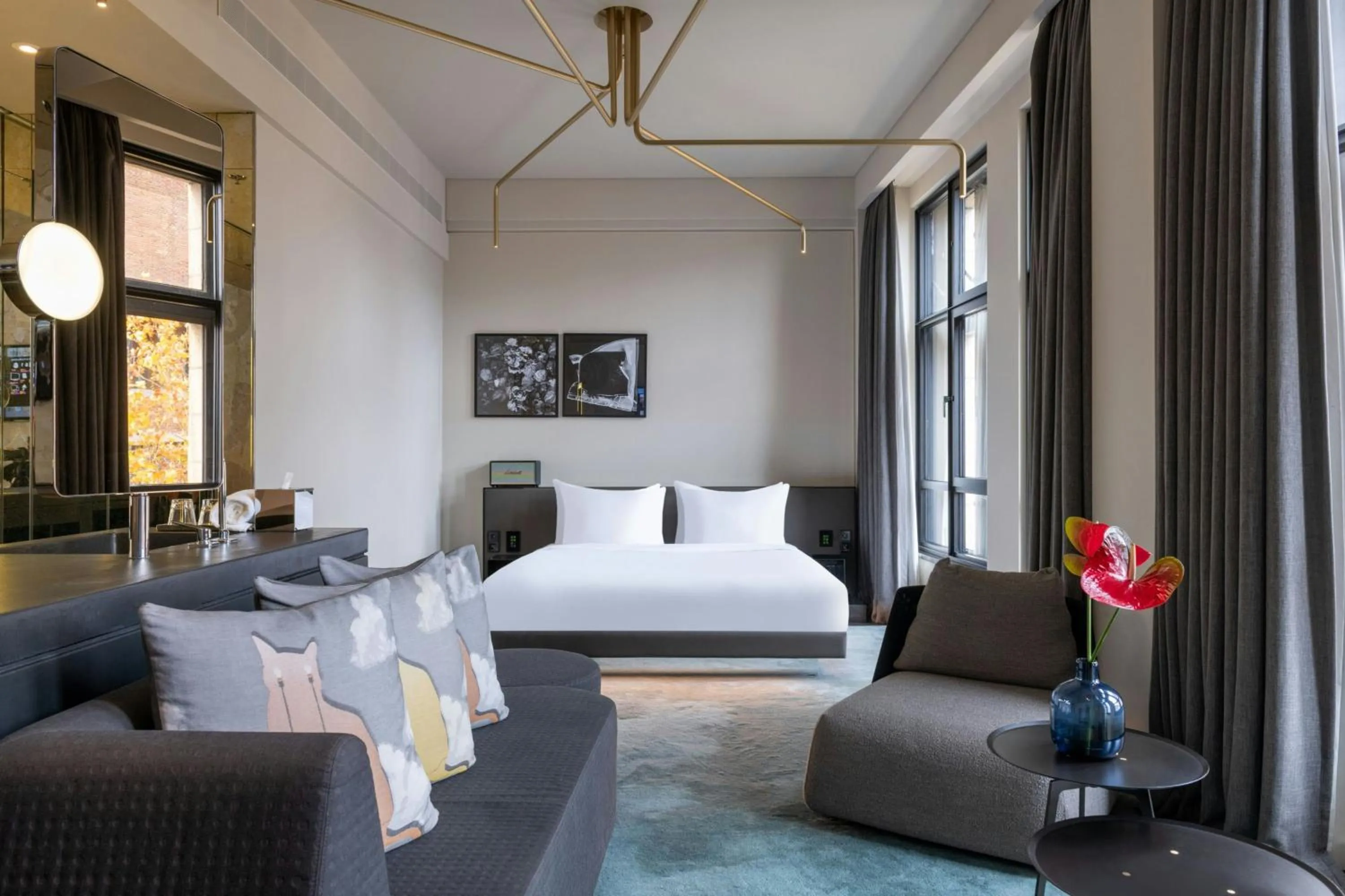 Photo of the whole room, Bed in W Amsterdam