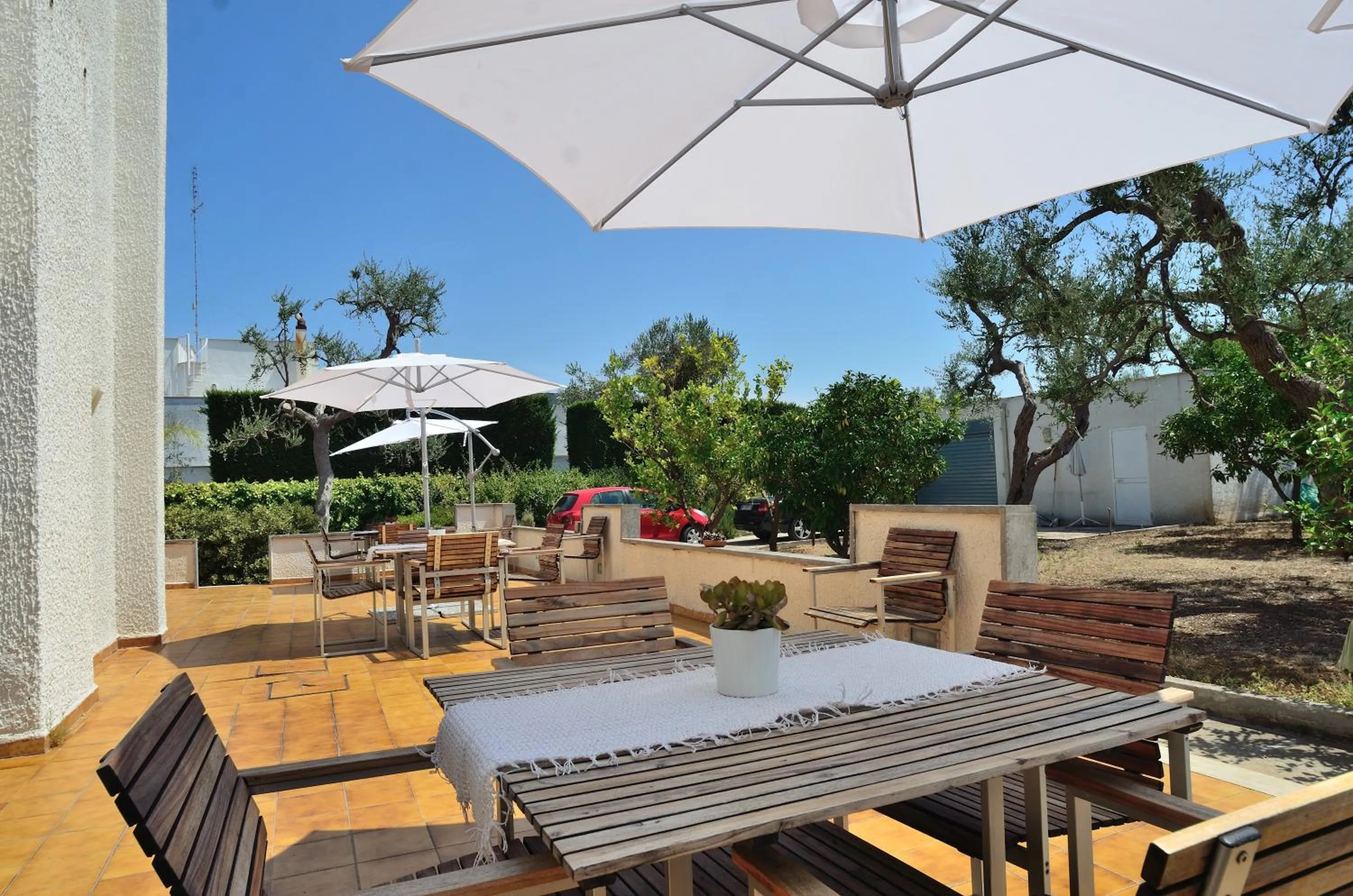 Balcony/Terrace in Bed and Breakfast La Villa AMBIENTI SANIFICATI CON GENERATORE DI OZONO