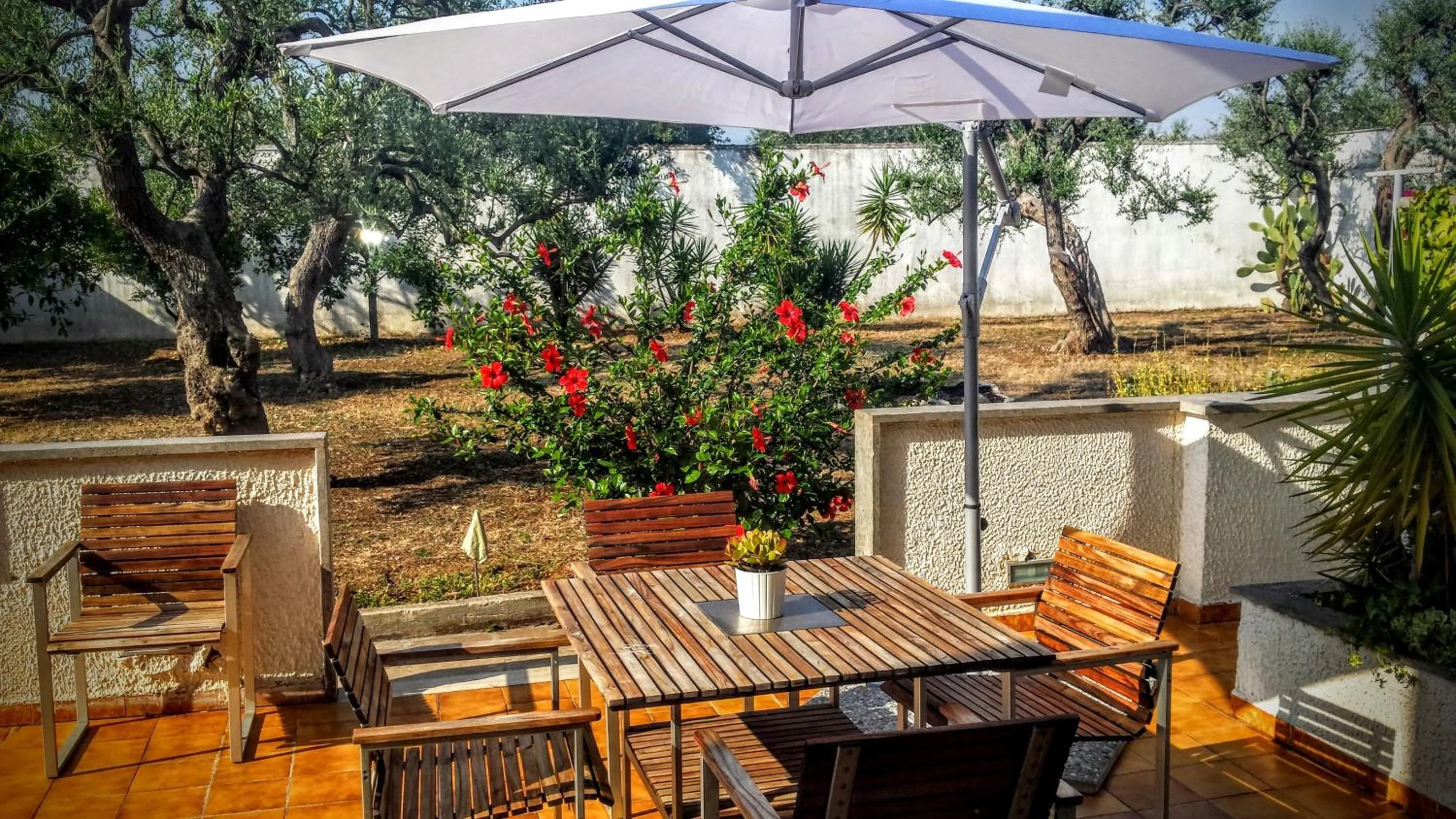 Balcony/Terrace in Bed and Breakfast La Villa AMBIENTI SANIFICATI CON GENERATORE DI OZONO