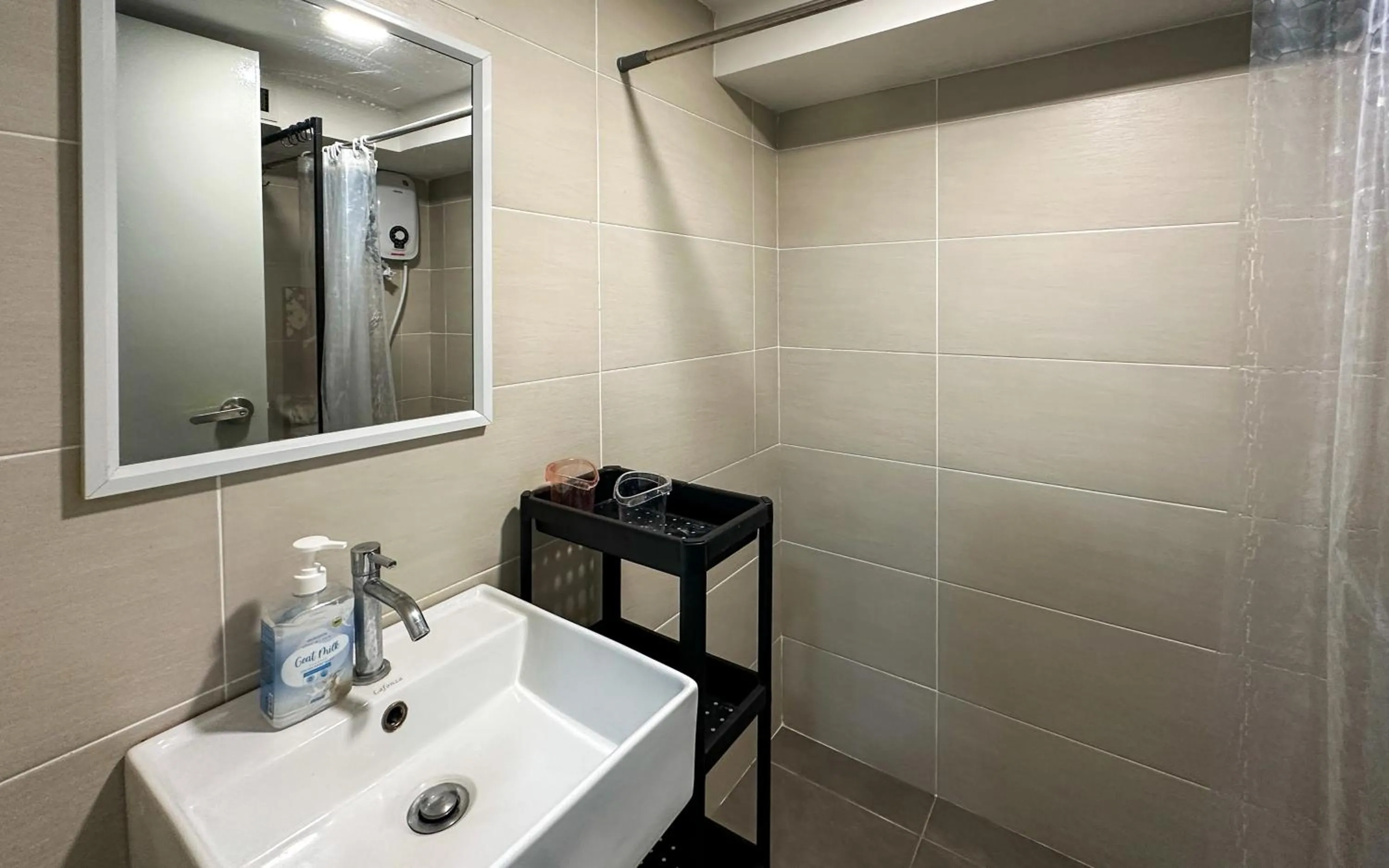 Shower in Pinnacle Kelana Jaya by Airhost