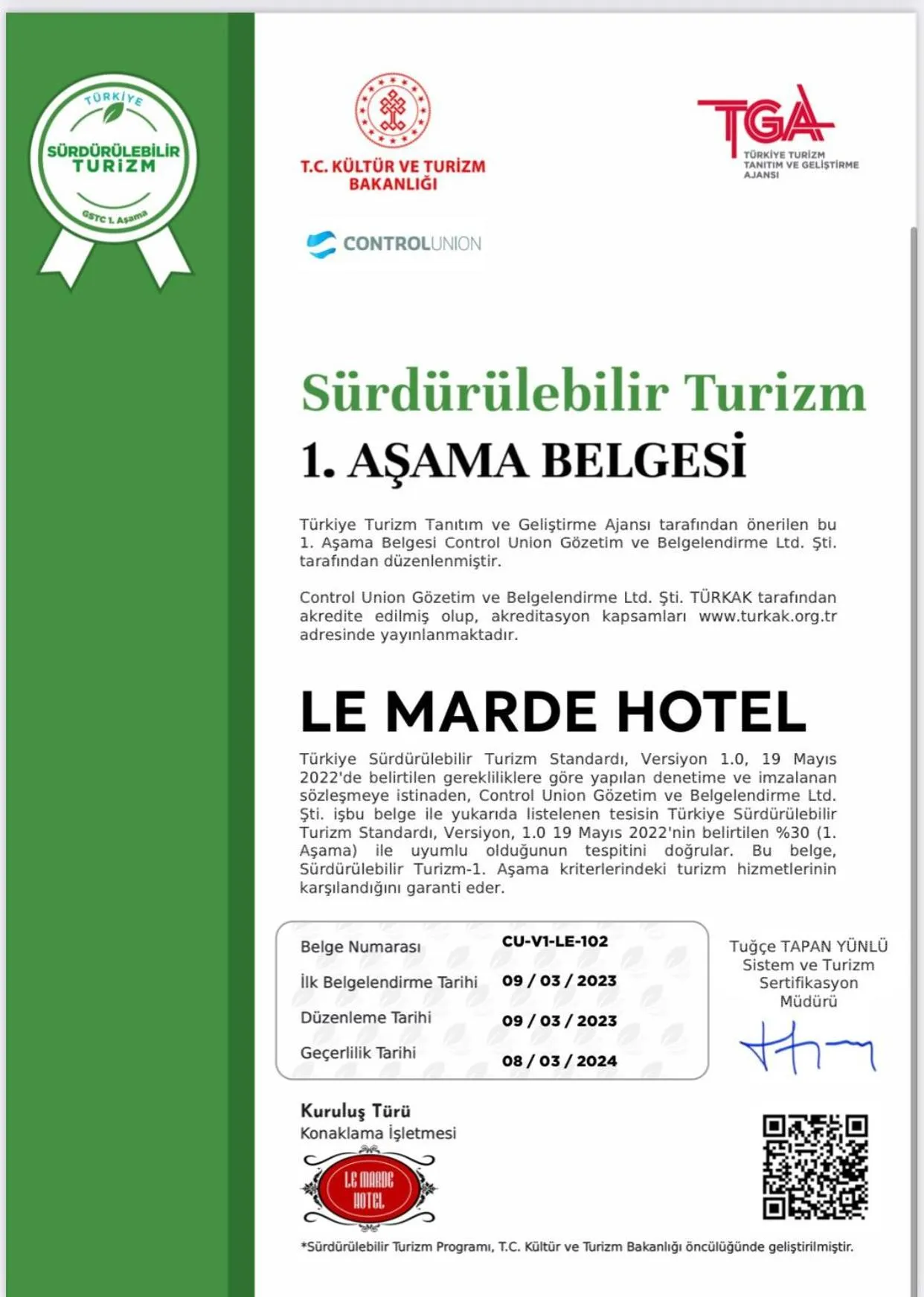 Certificate/Award in Le Marde Hotel