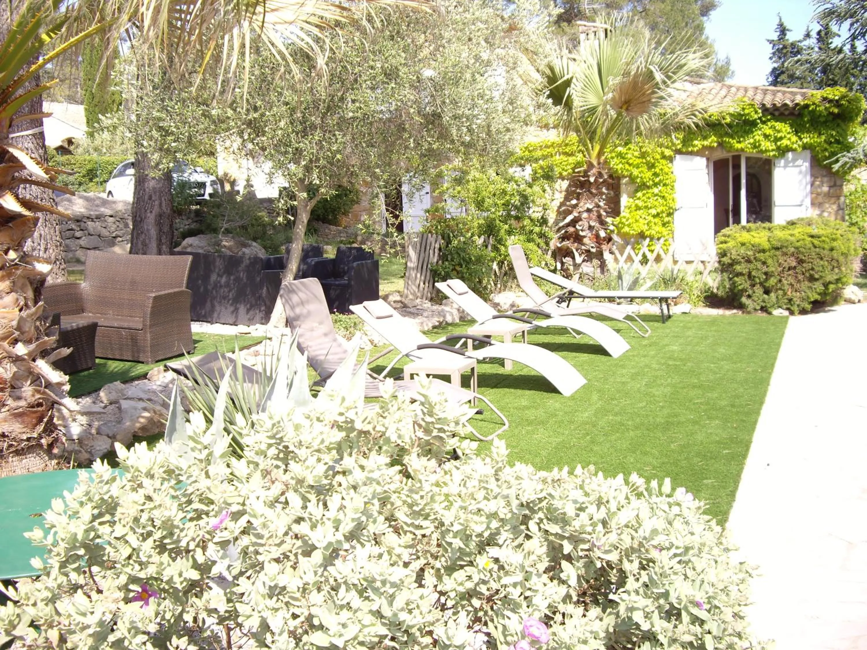 Property building in Bastide de l'Ovalie